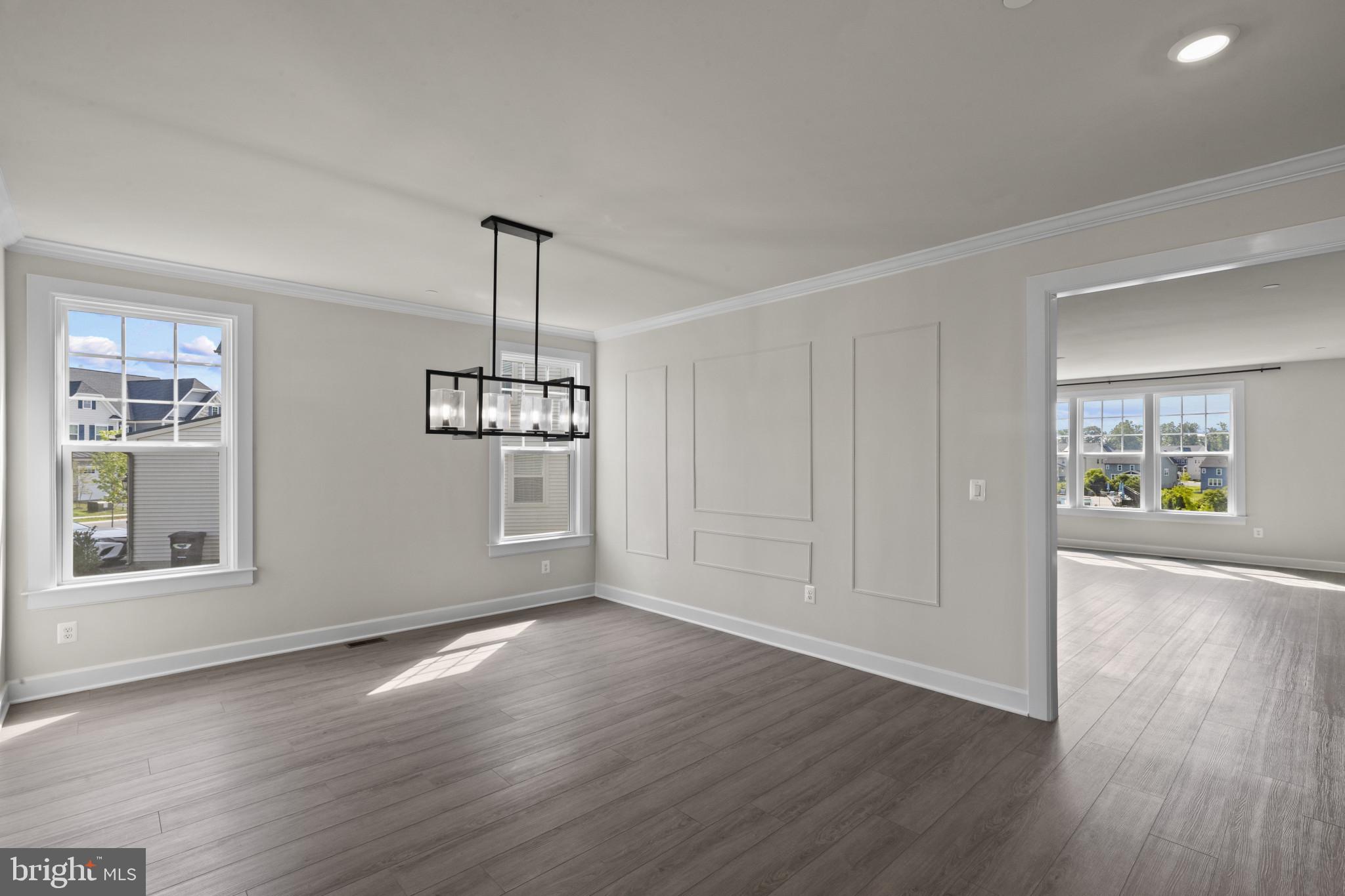 Real estate listing preview #6