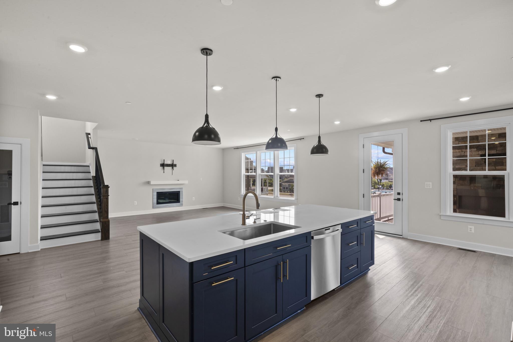 Real estate listing preview #9