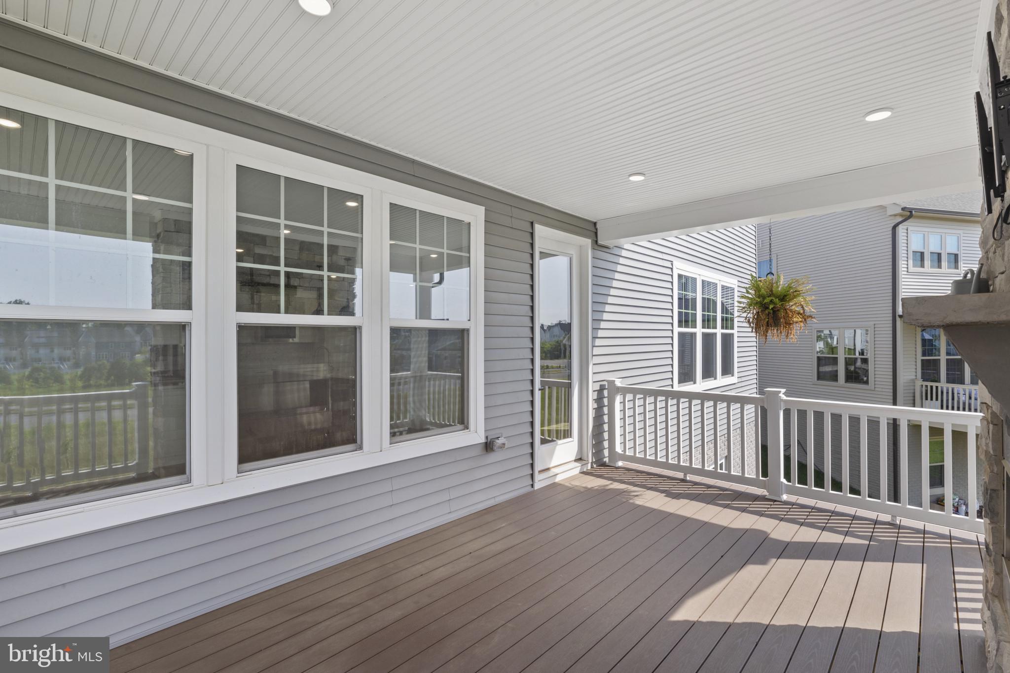 Real estate listing preview #28