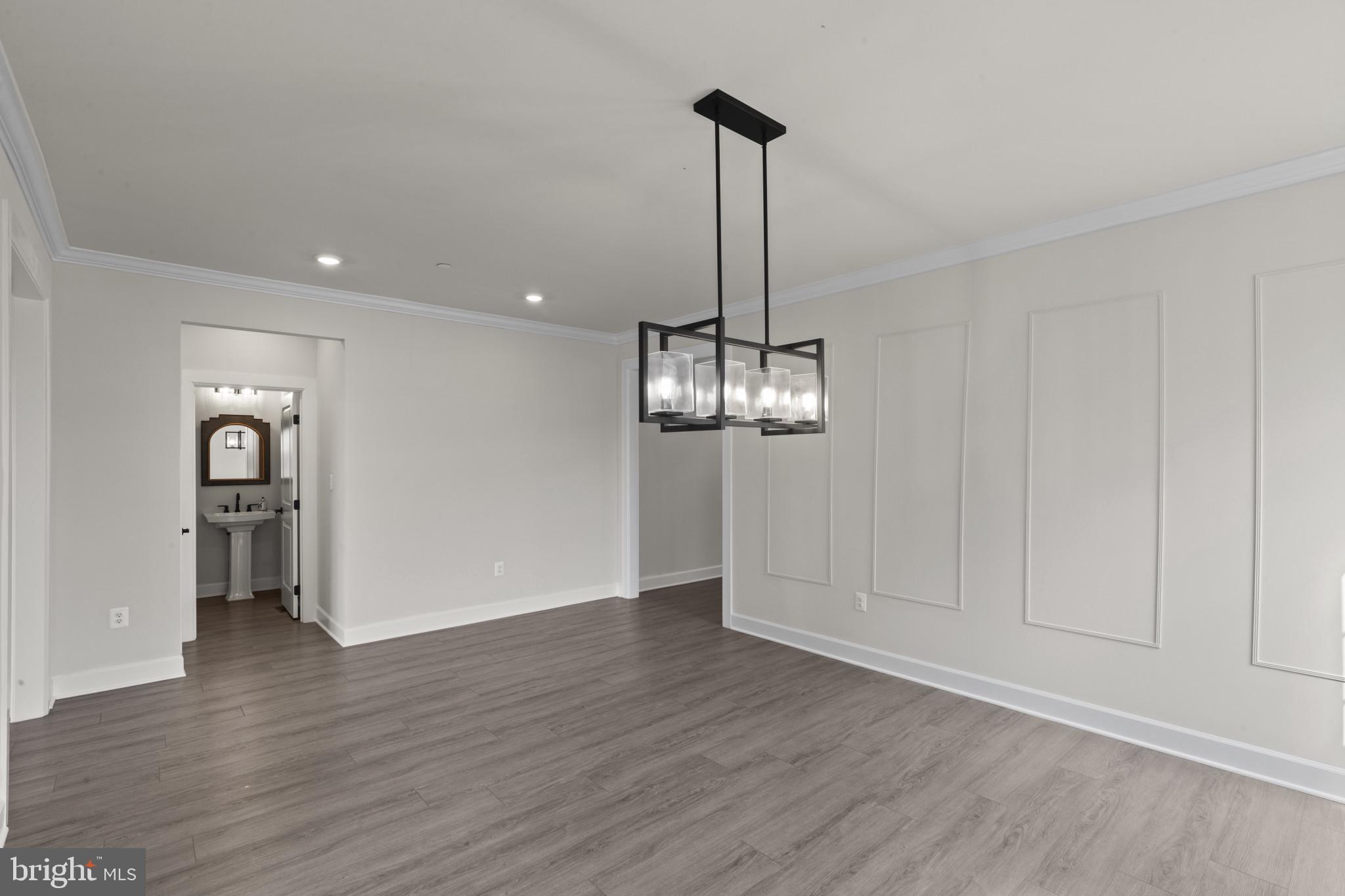 Real estate listing preview #7