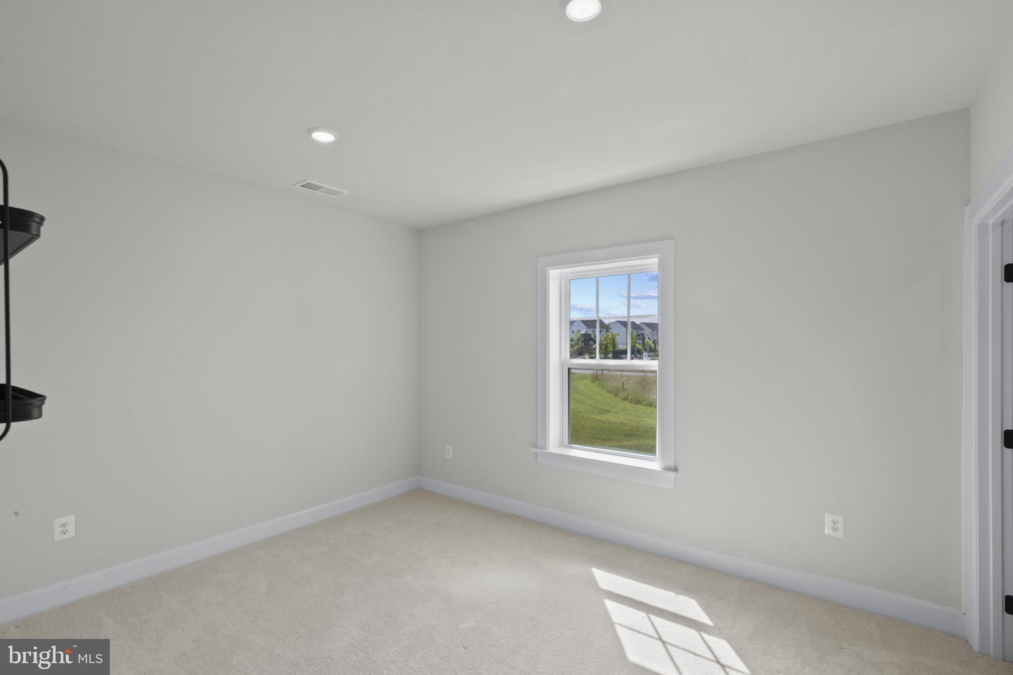 Real estate listing preview #25