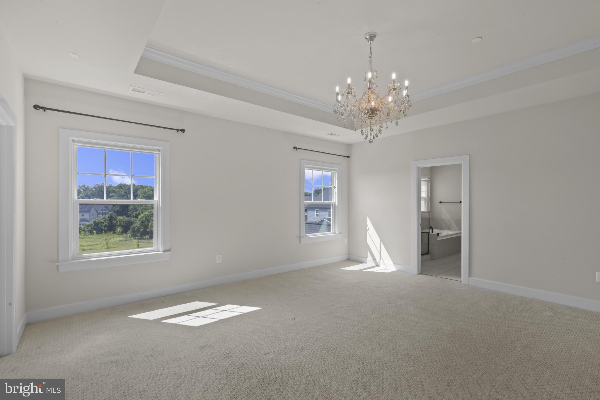 Real estate listing preview #11