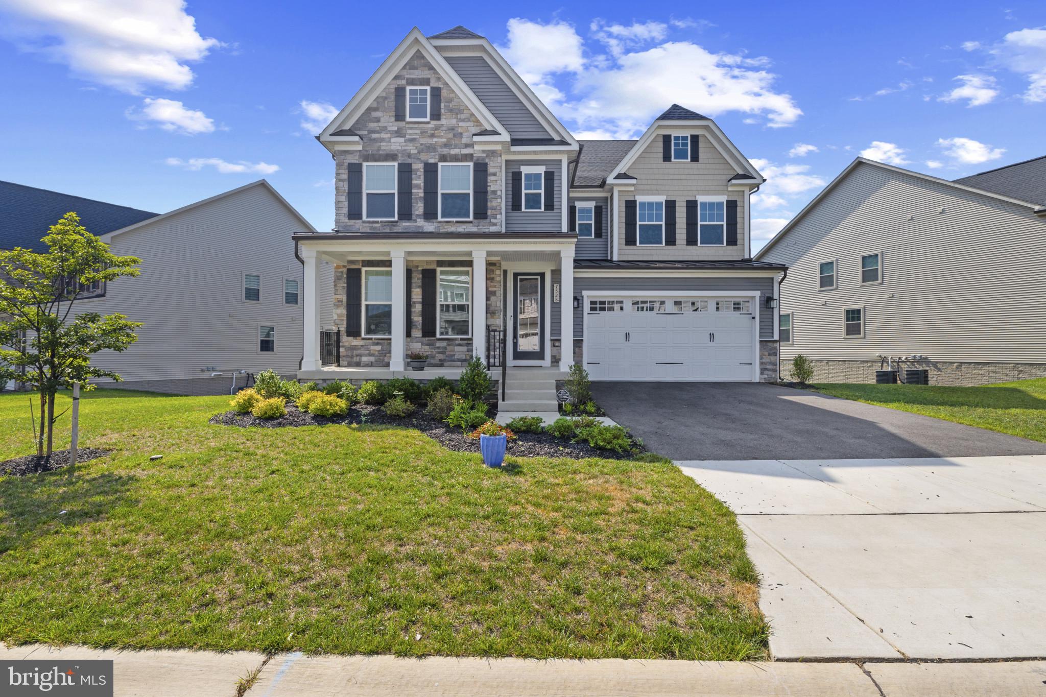 Real estate listing preview #1