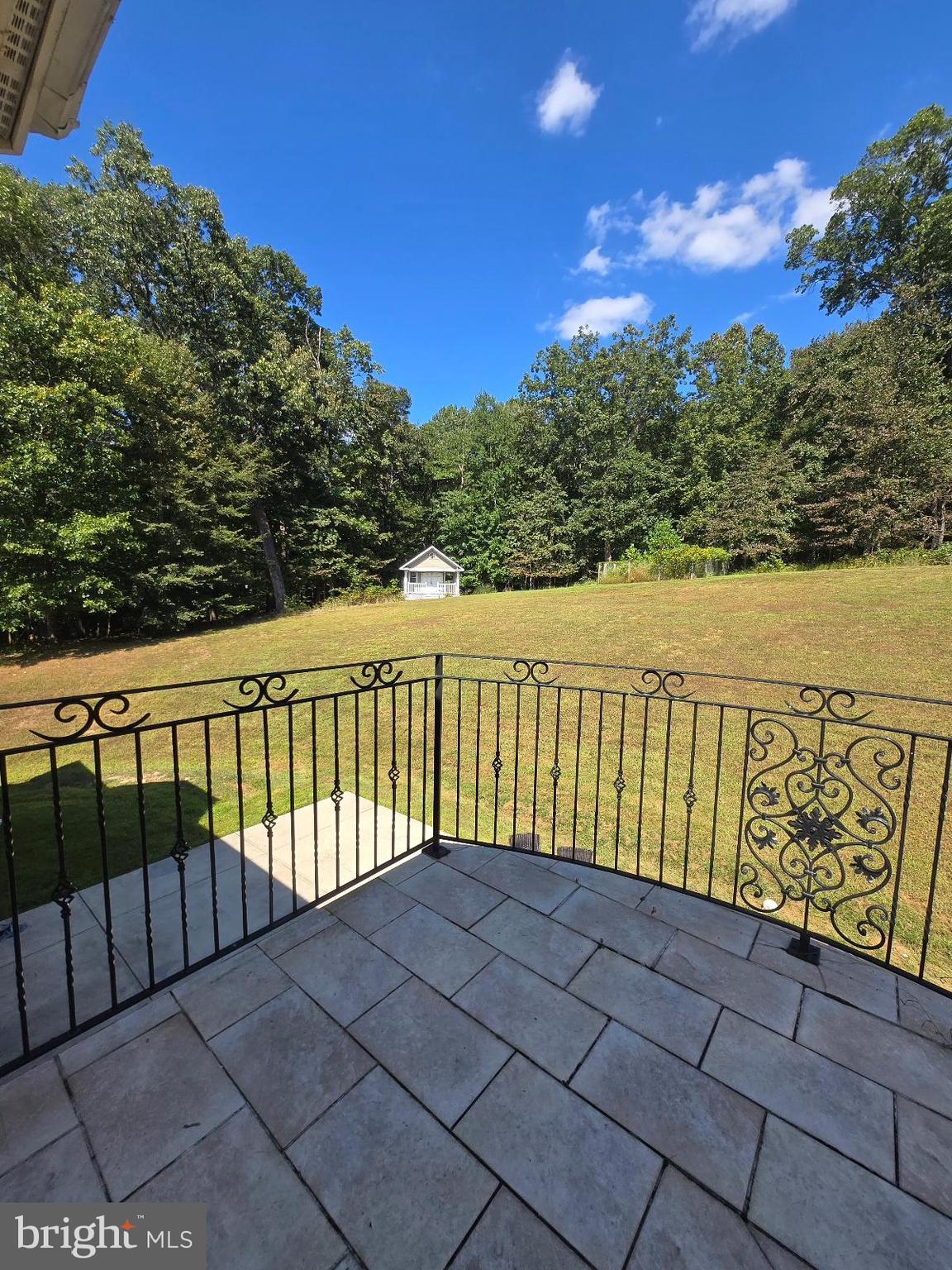 Real estate listing preview #85