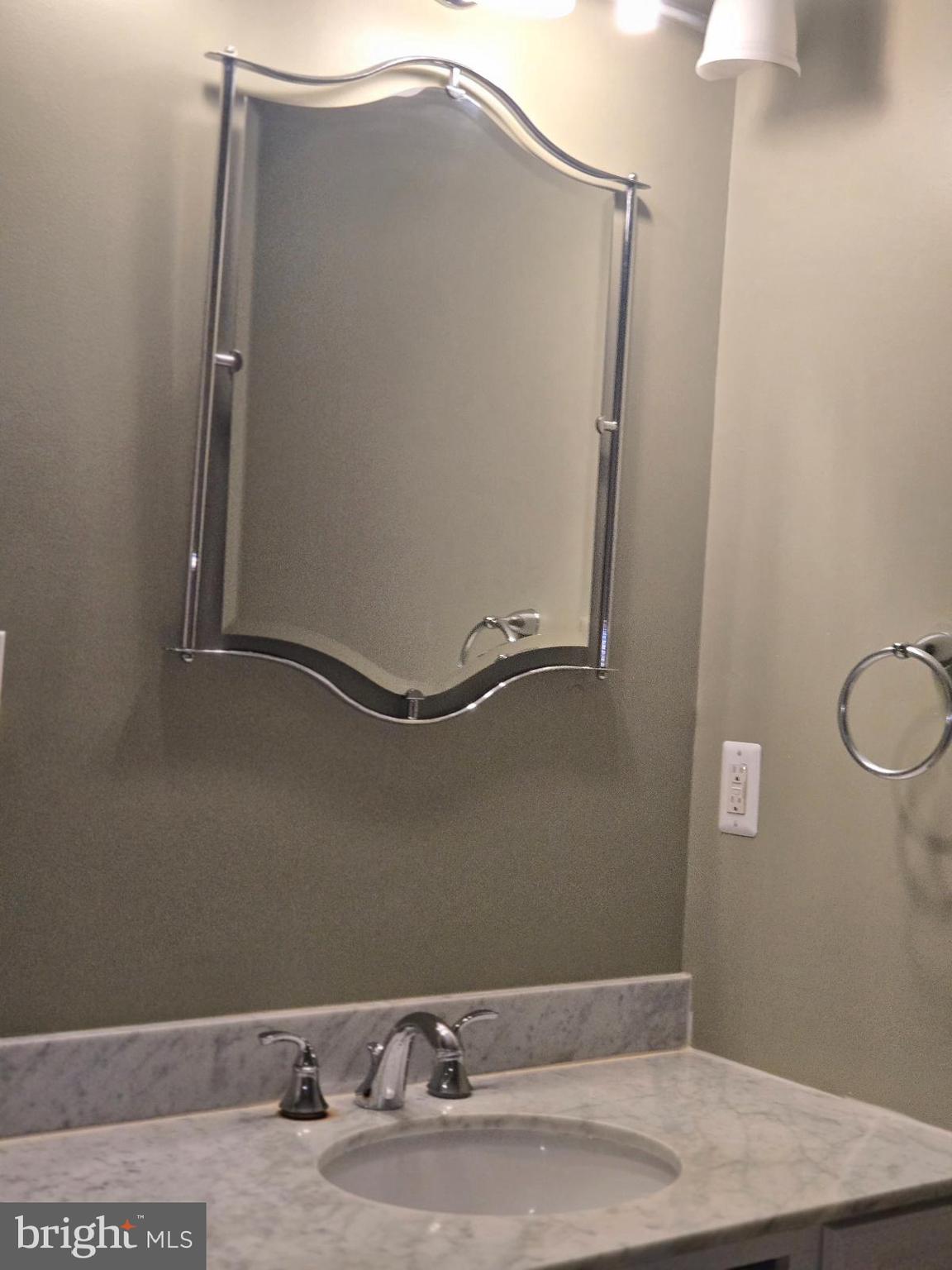 Real estate listing preview #76