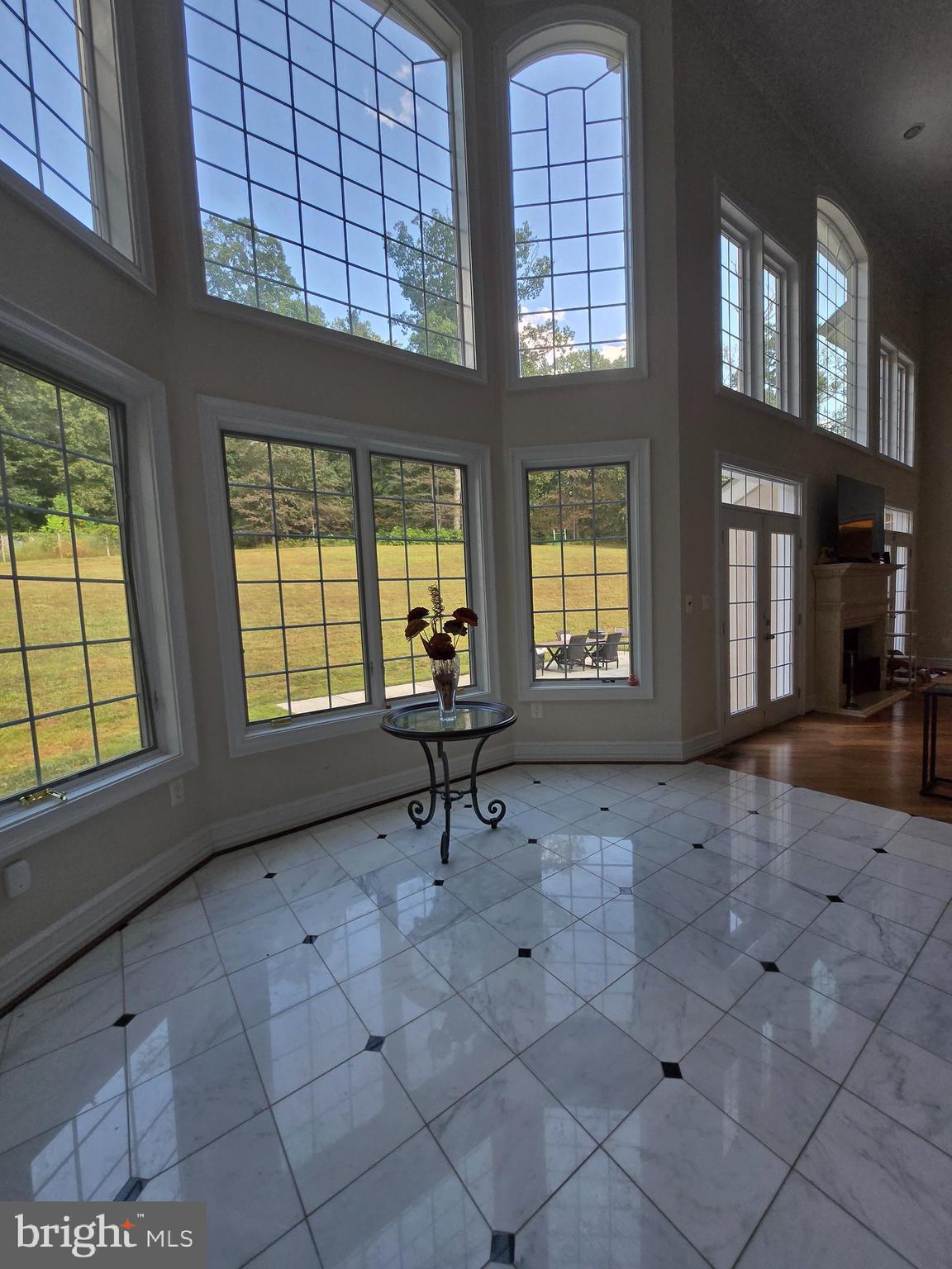 Real estate listing preview #16