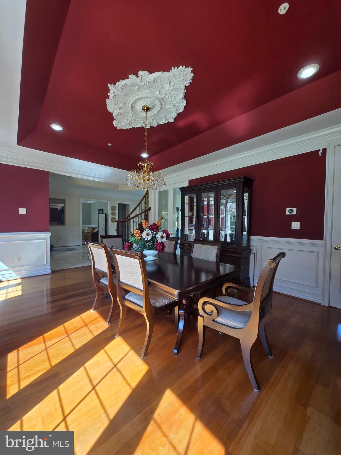 Real estate listing preview #13