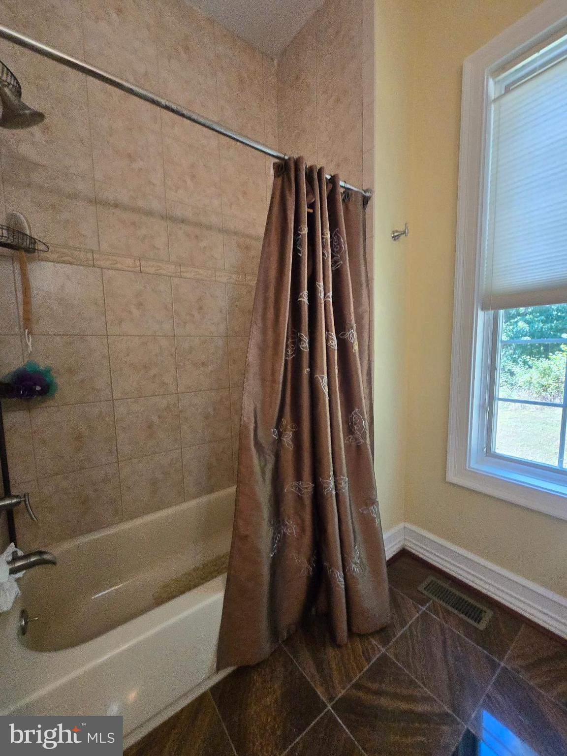 Real estate listing preview #53