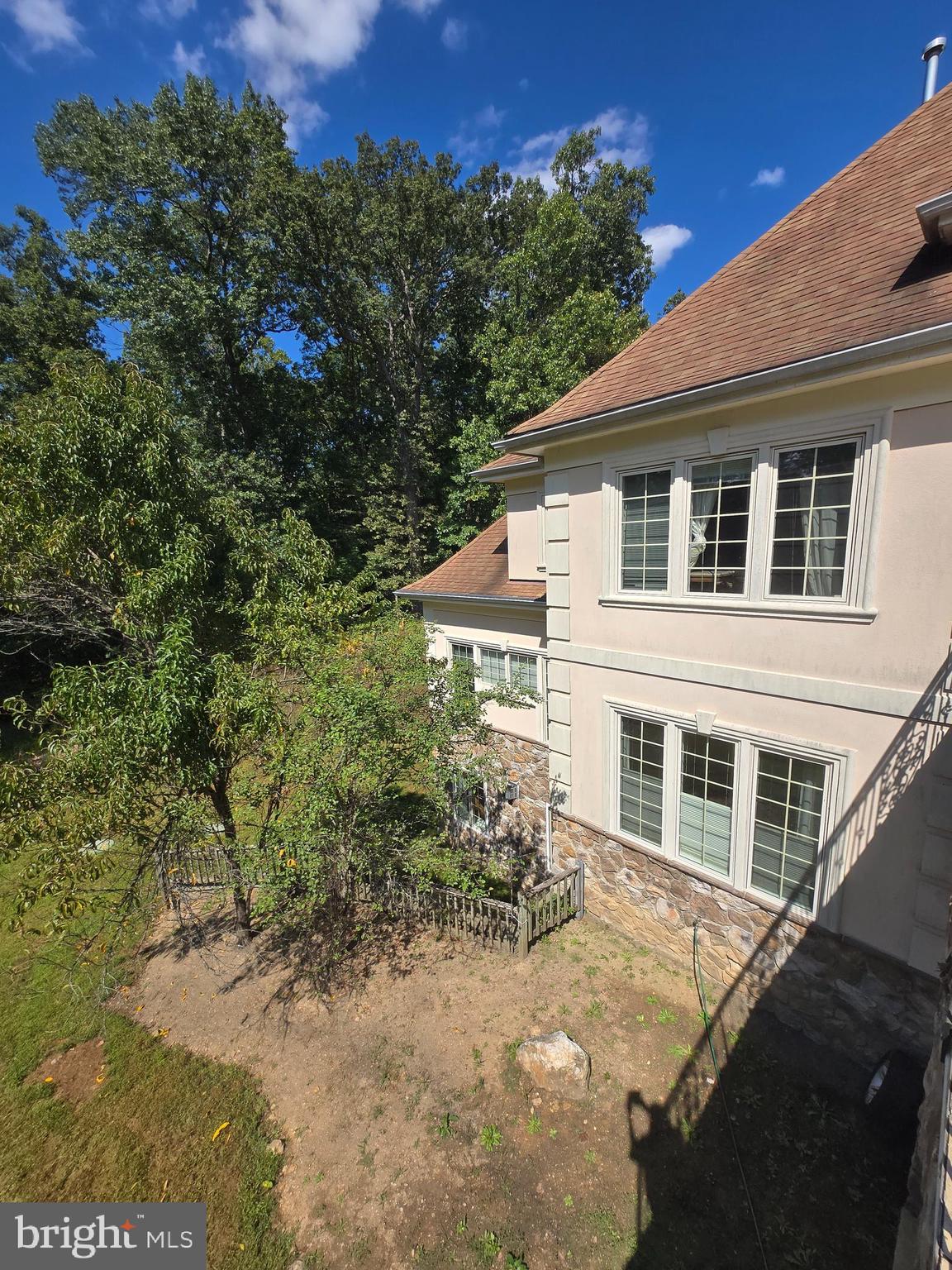 Real estate listing preview #89