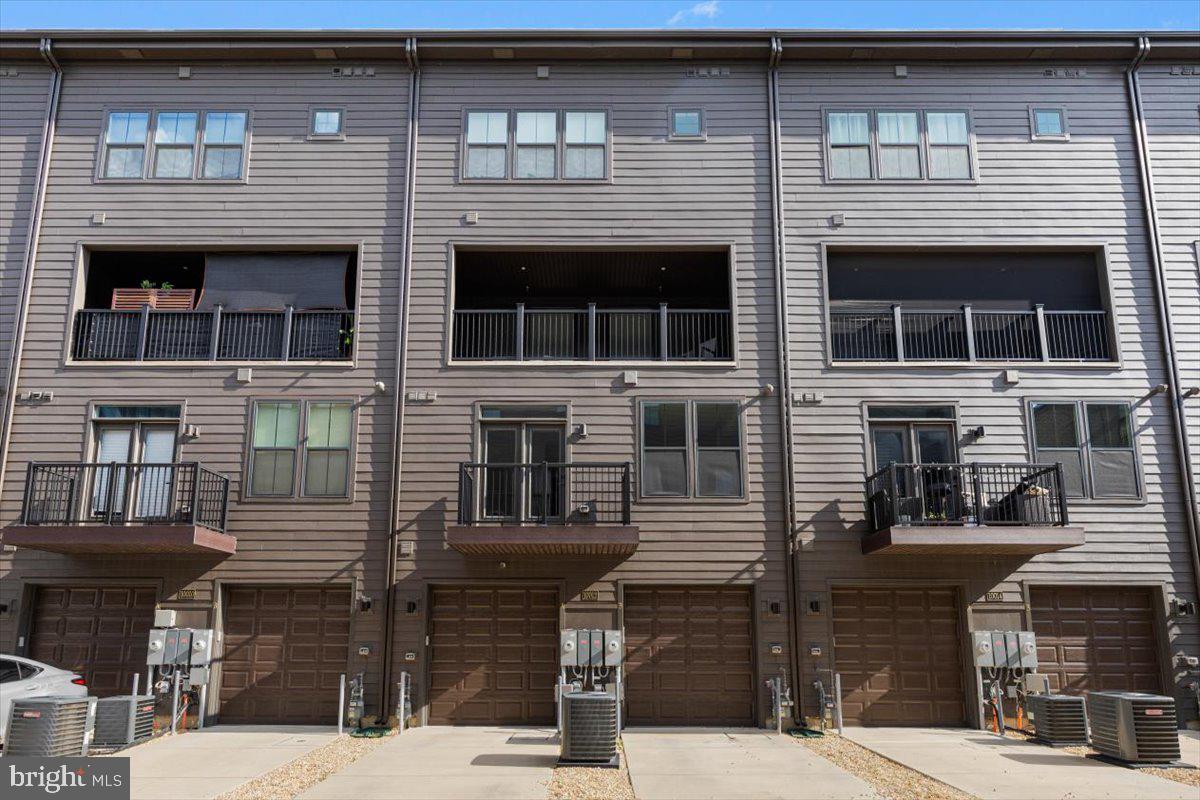 Real estate listing preview #17