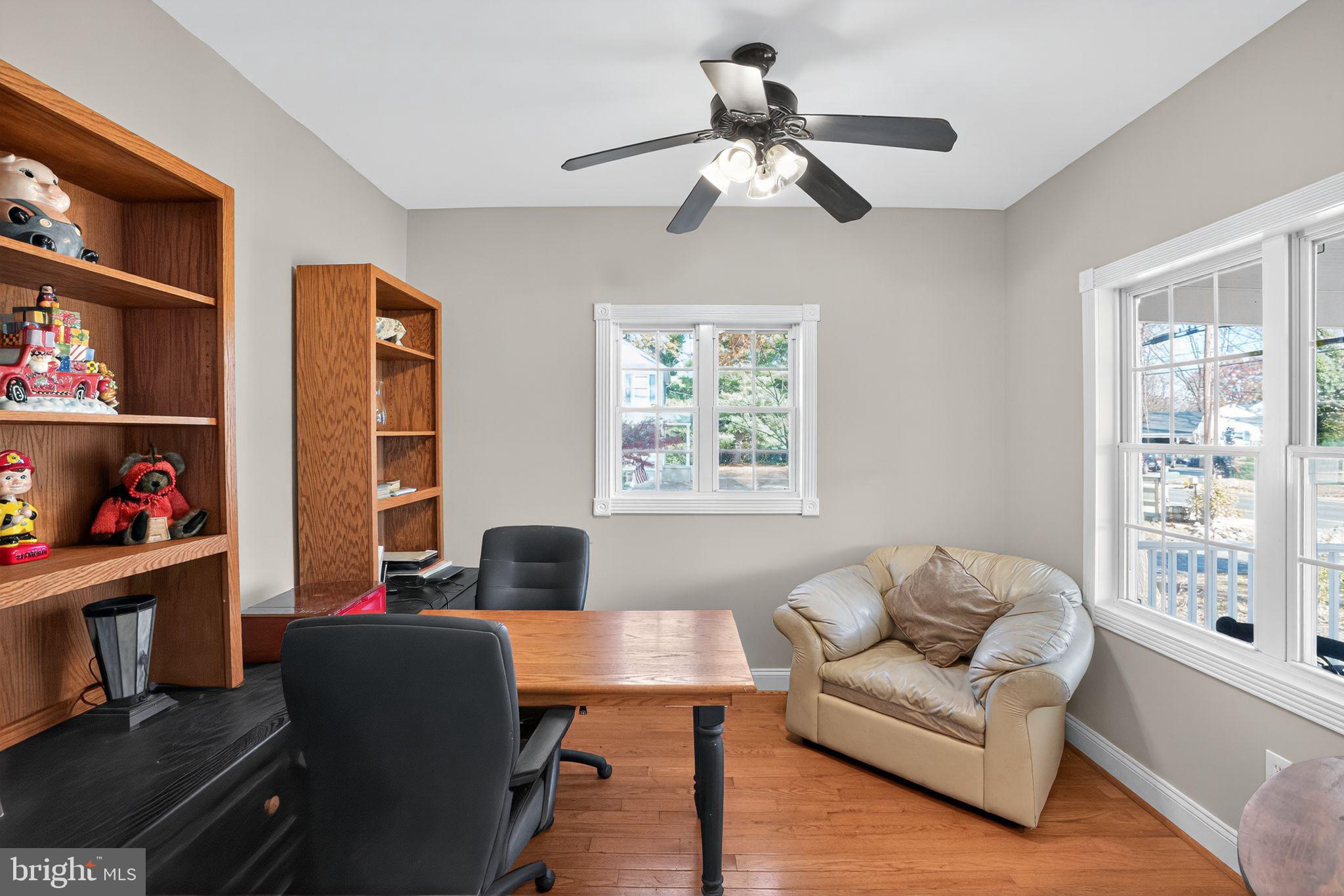 Real estate listing preview #8