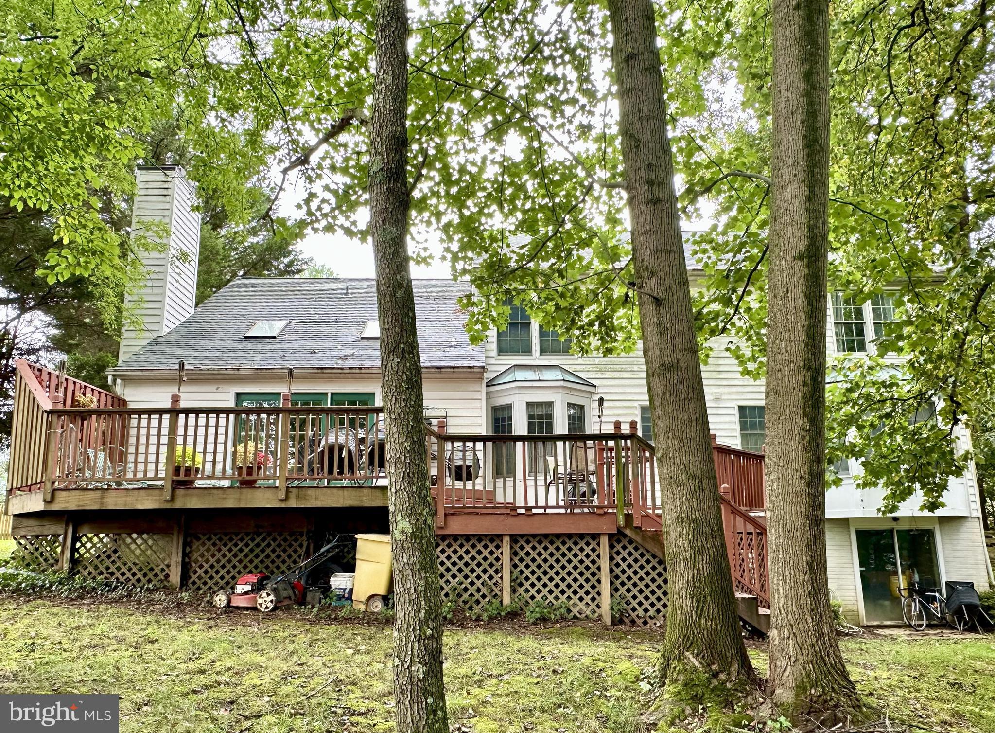 Real estate listing preview #2