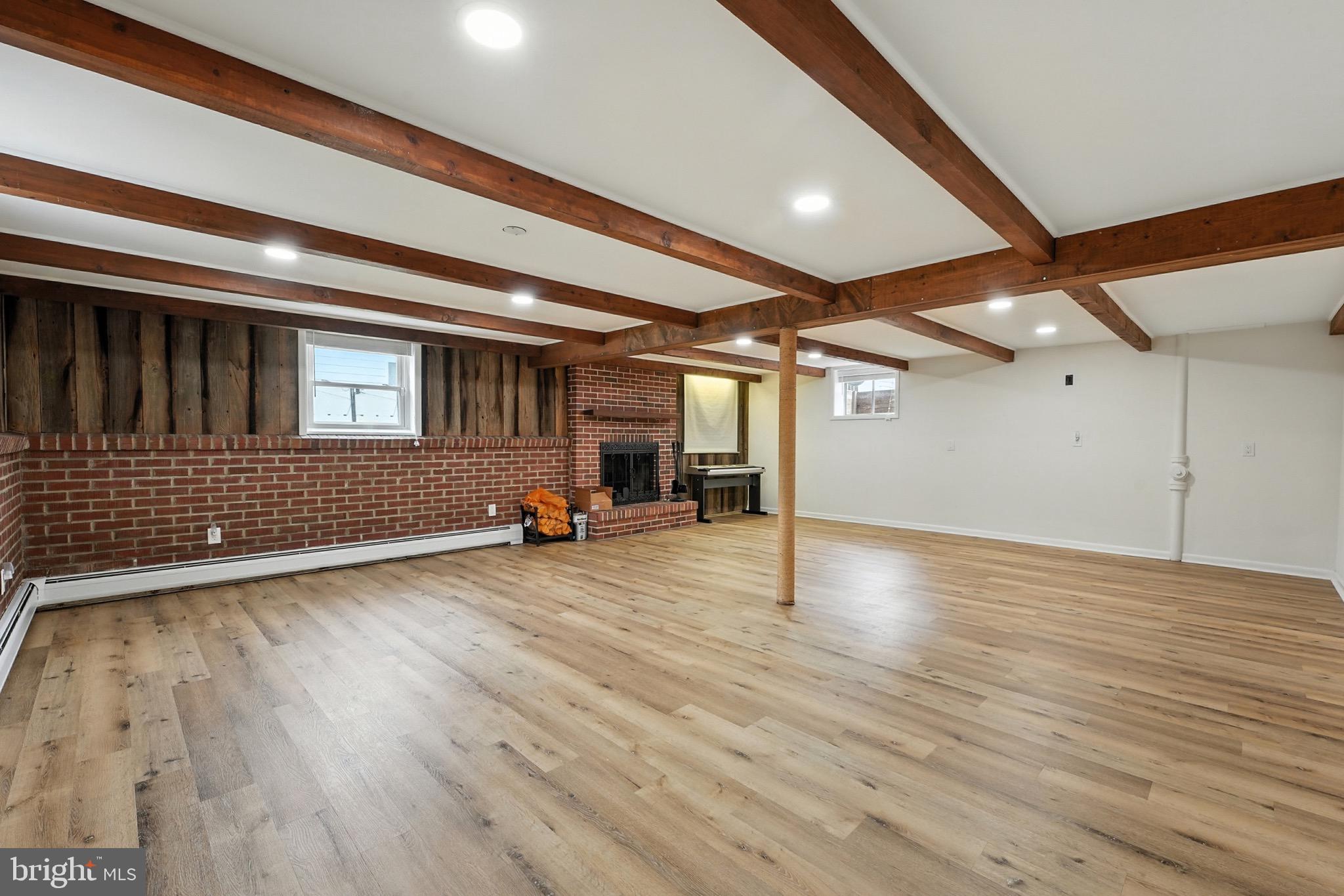 Real estate listing preview #38