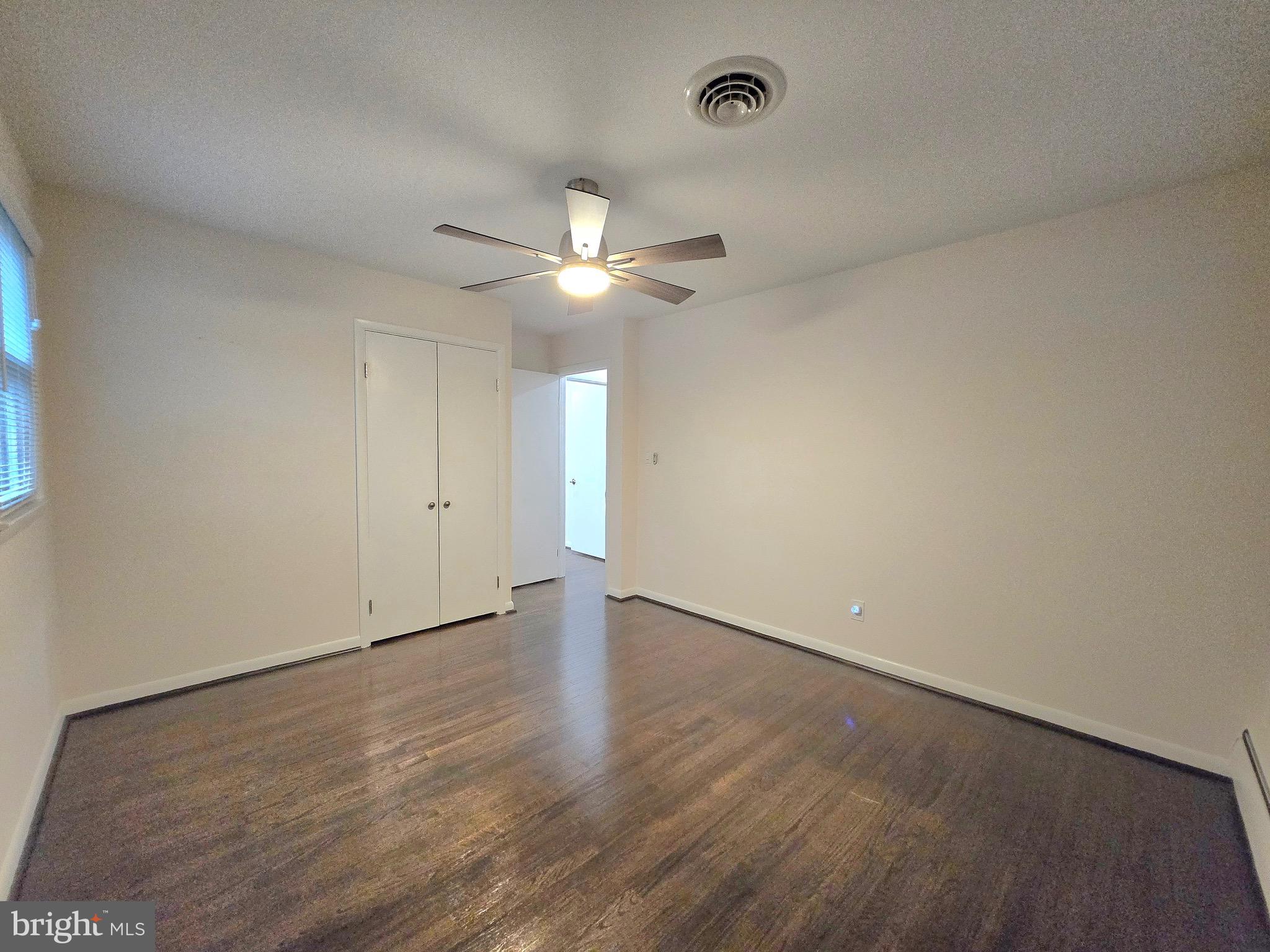 Real estate listing preview #28