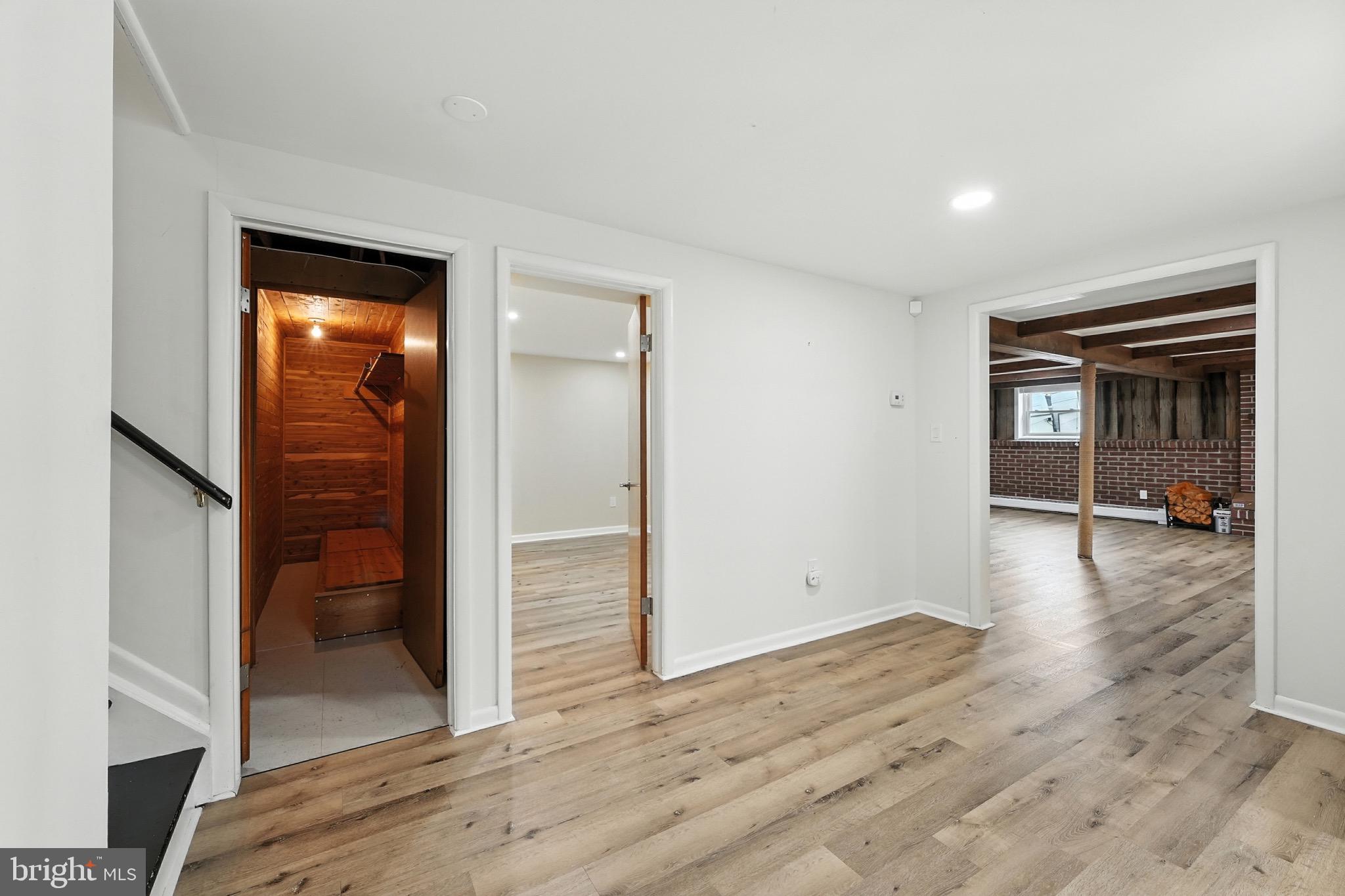 Real estate listing preview #33