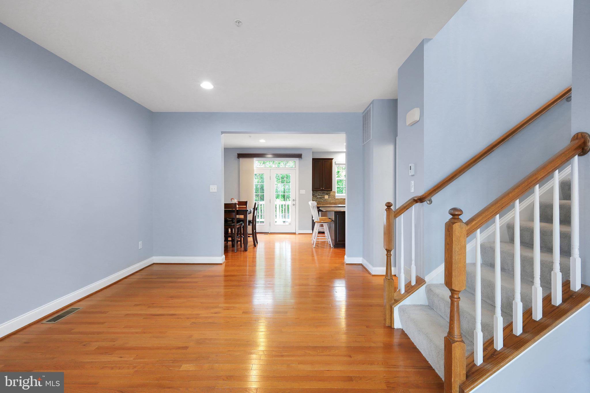 Real estate listing preview #15