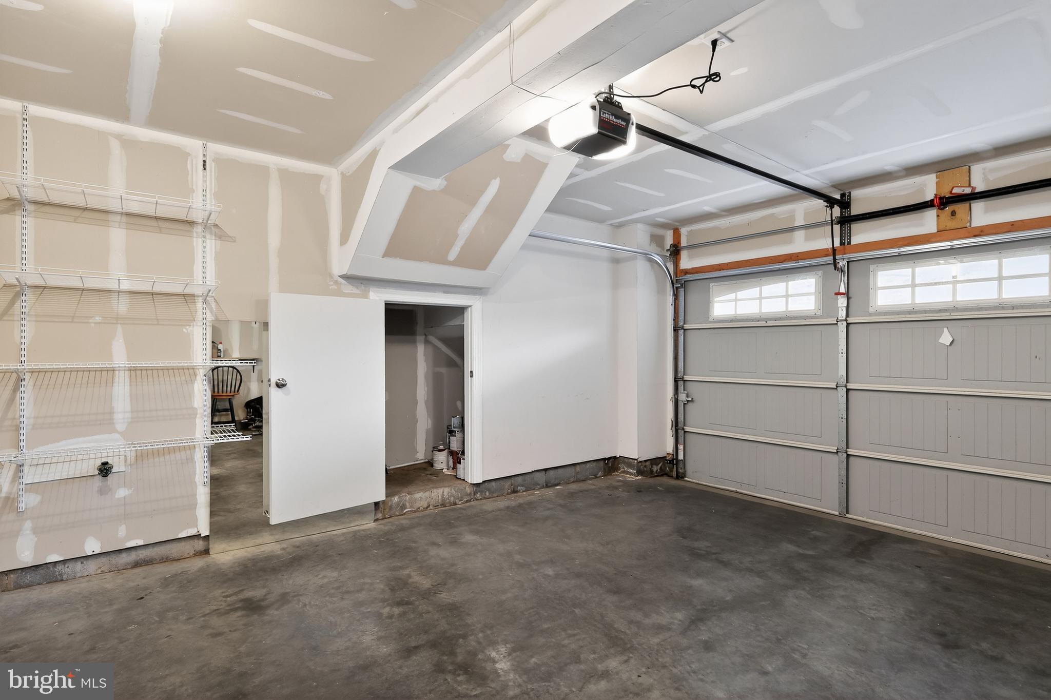 Real estate listing preview #35