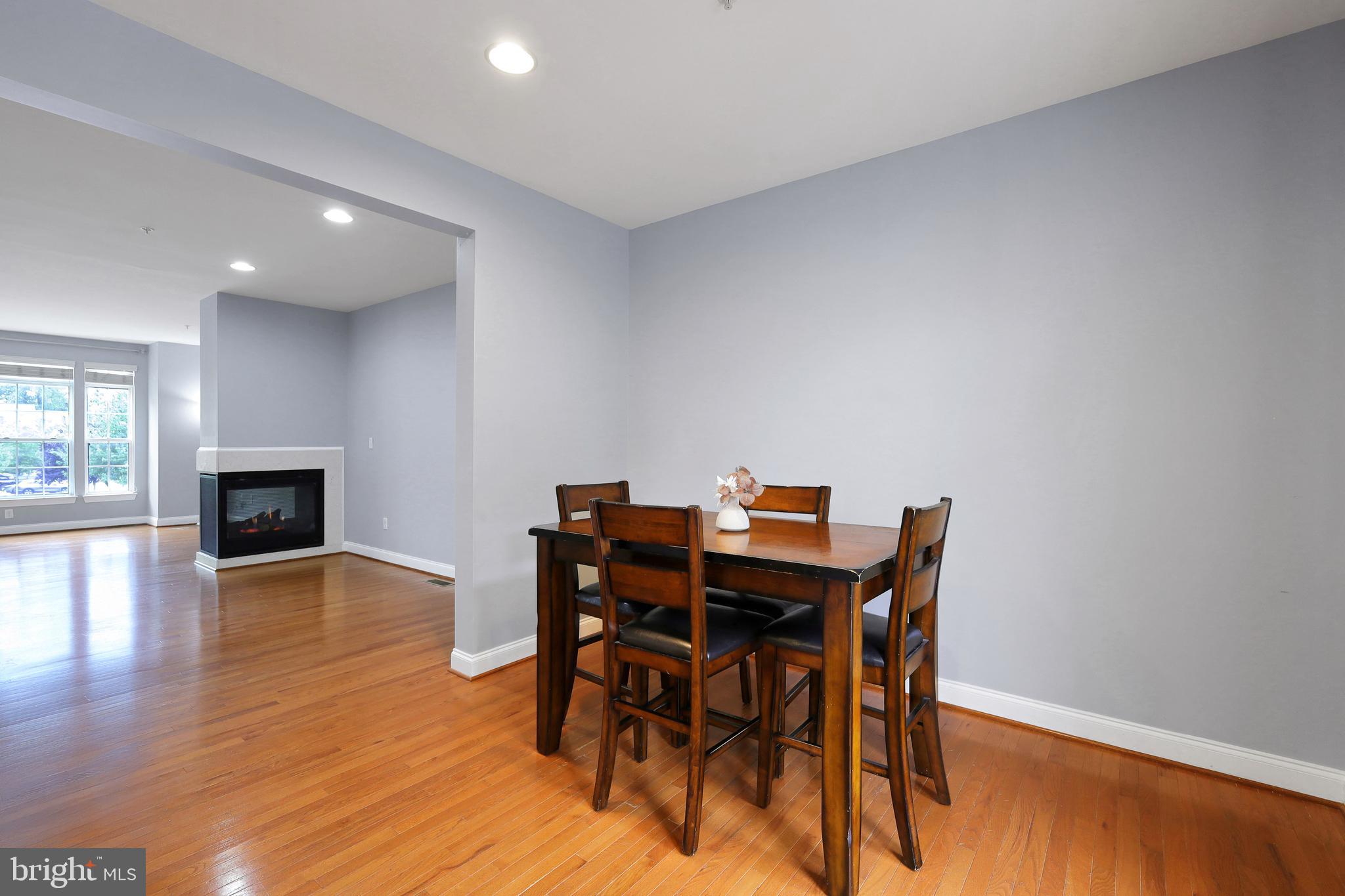 Real estate listing preview #3