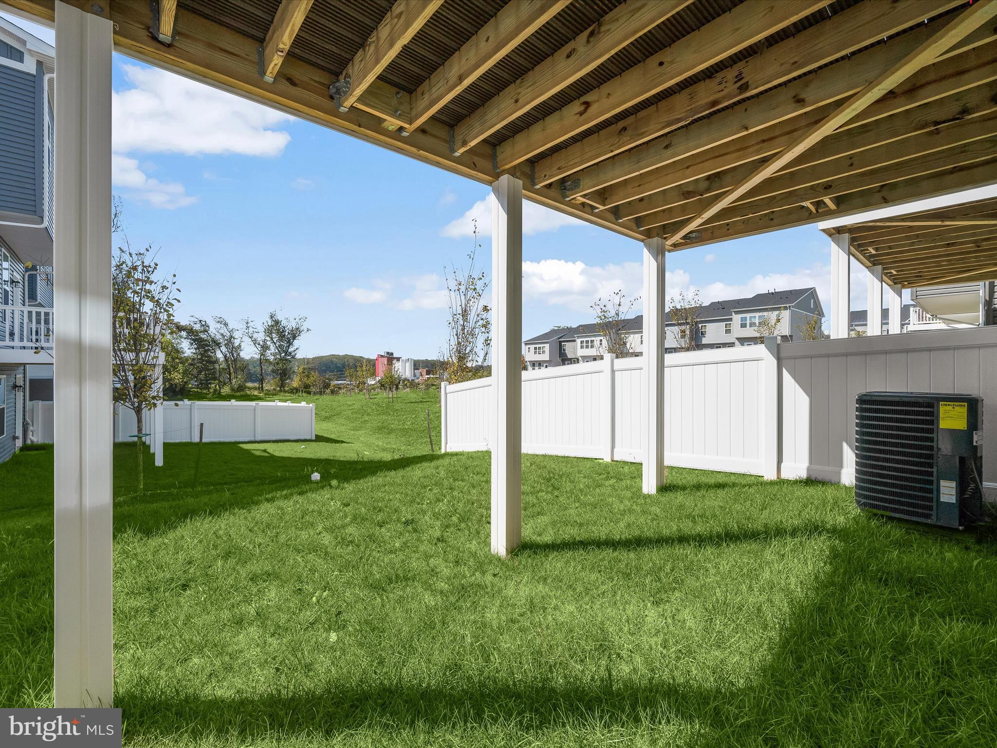 Real estate listing preview #35