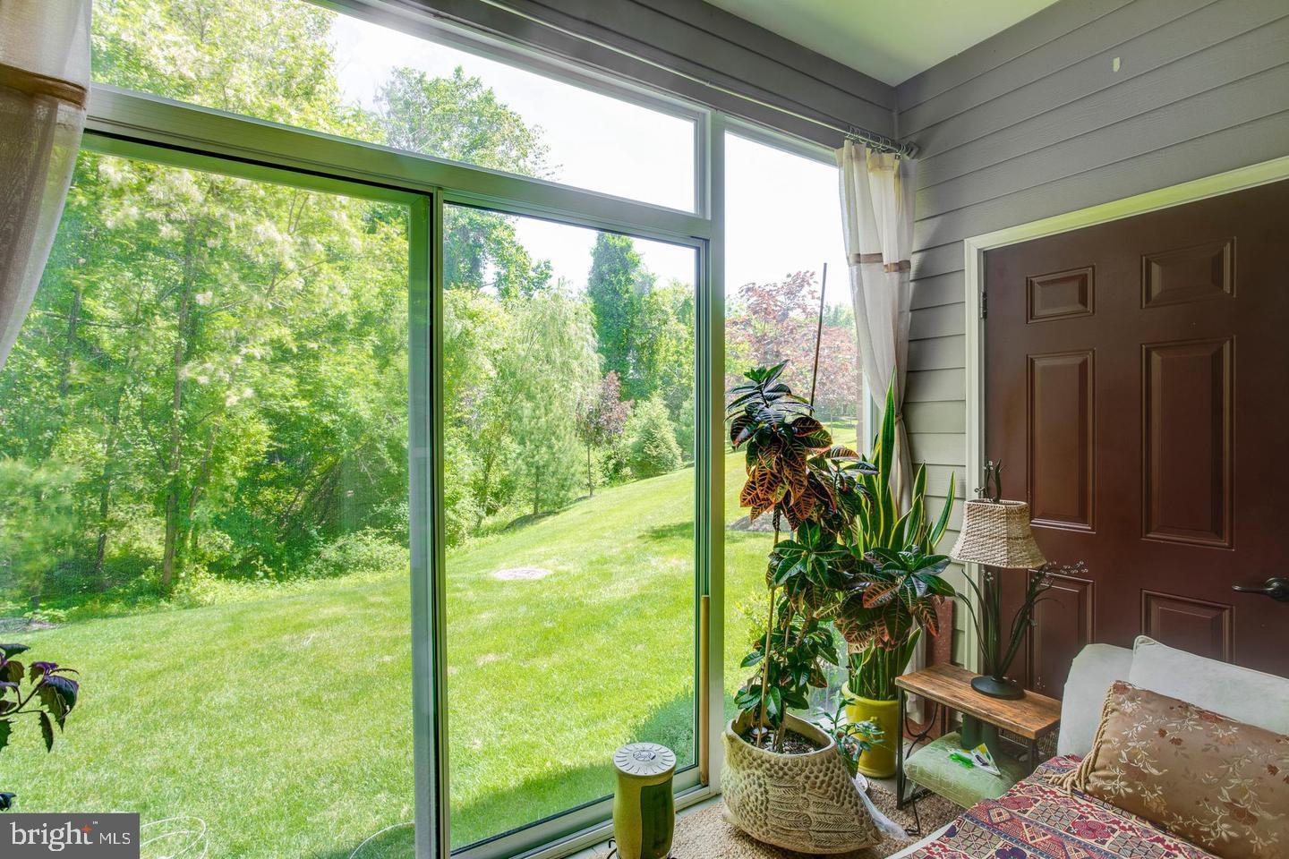 Real estate listing preview #2