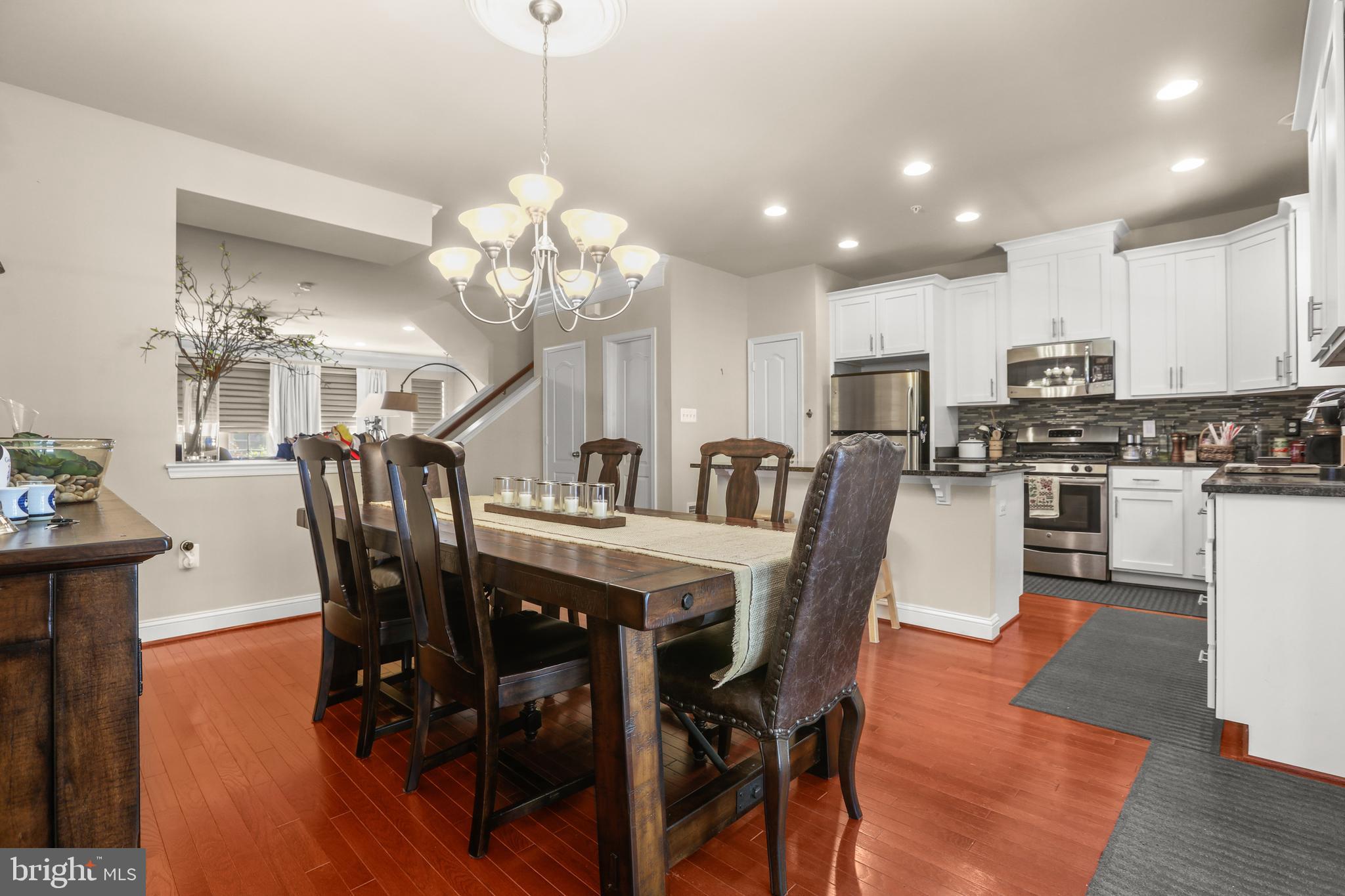 Real estate listing preview #25