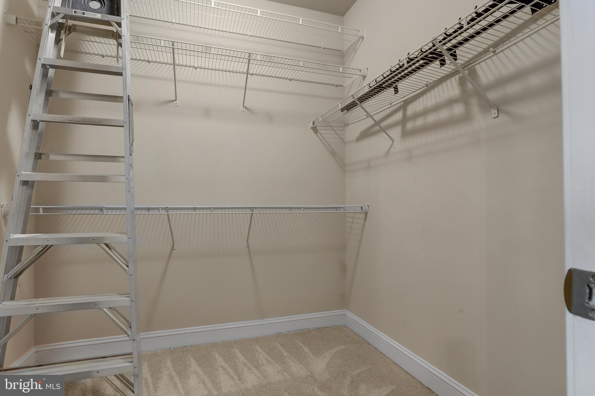 Real estate listing preview #34