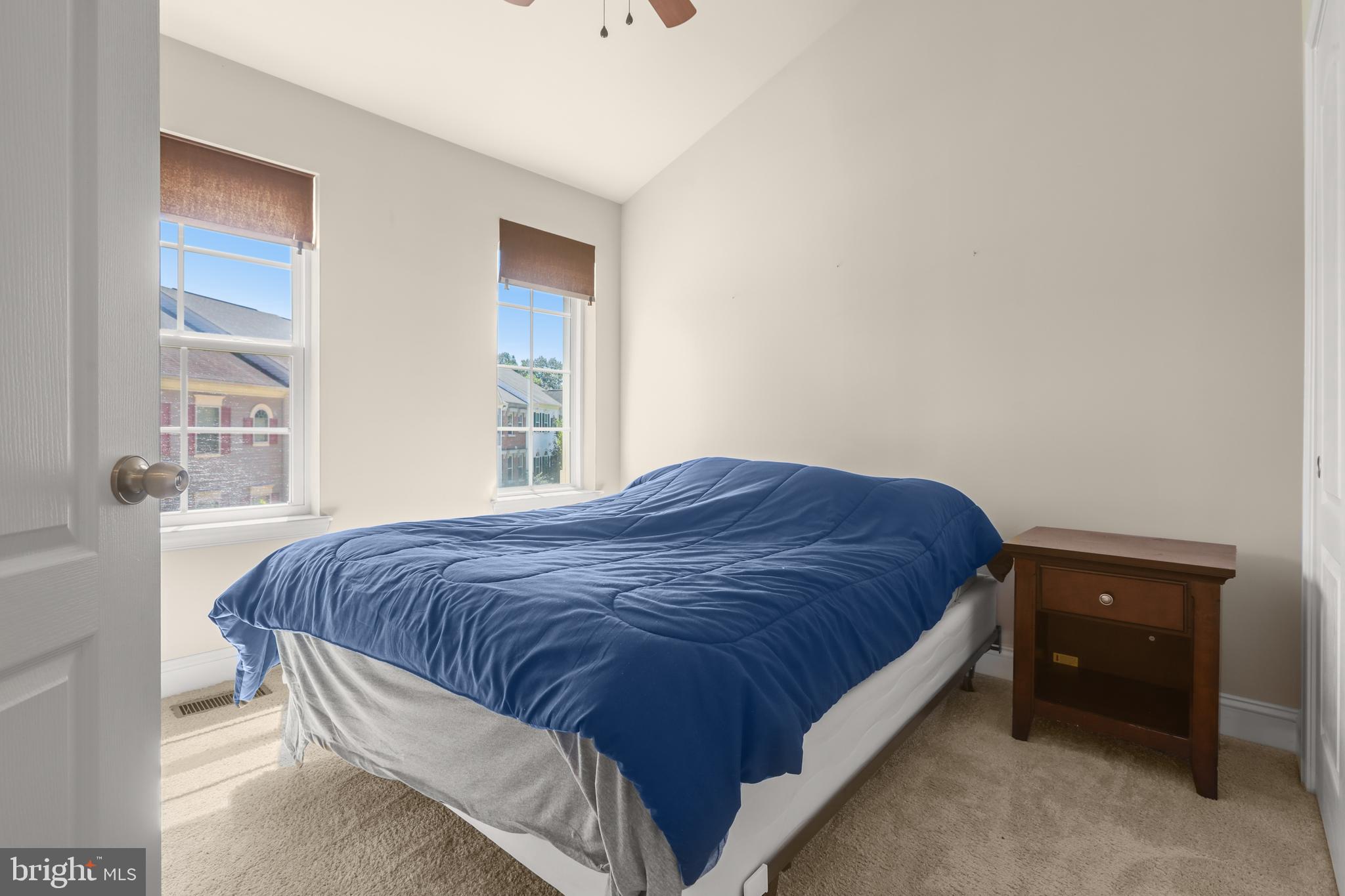 Real estate listing preview #35