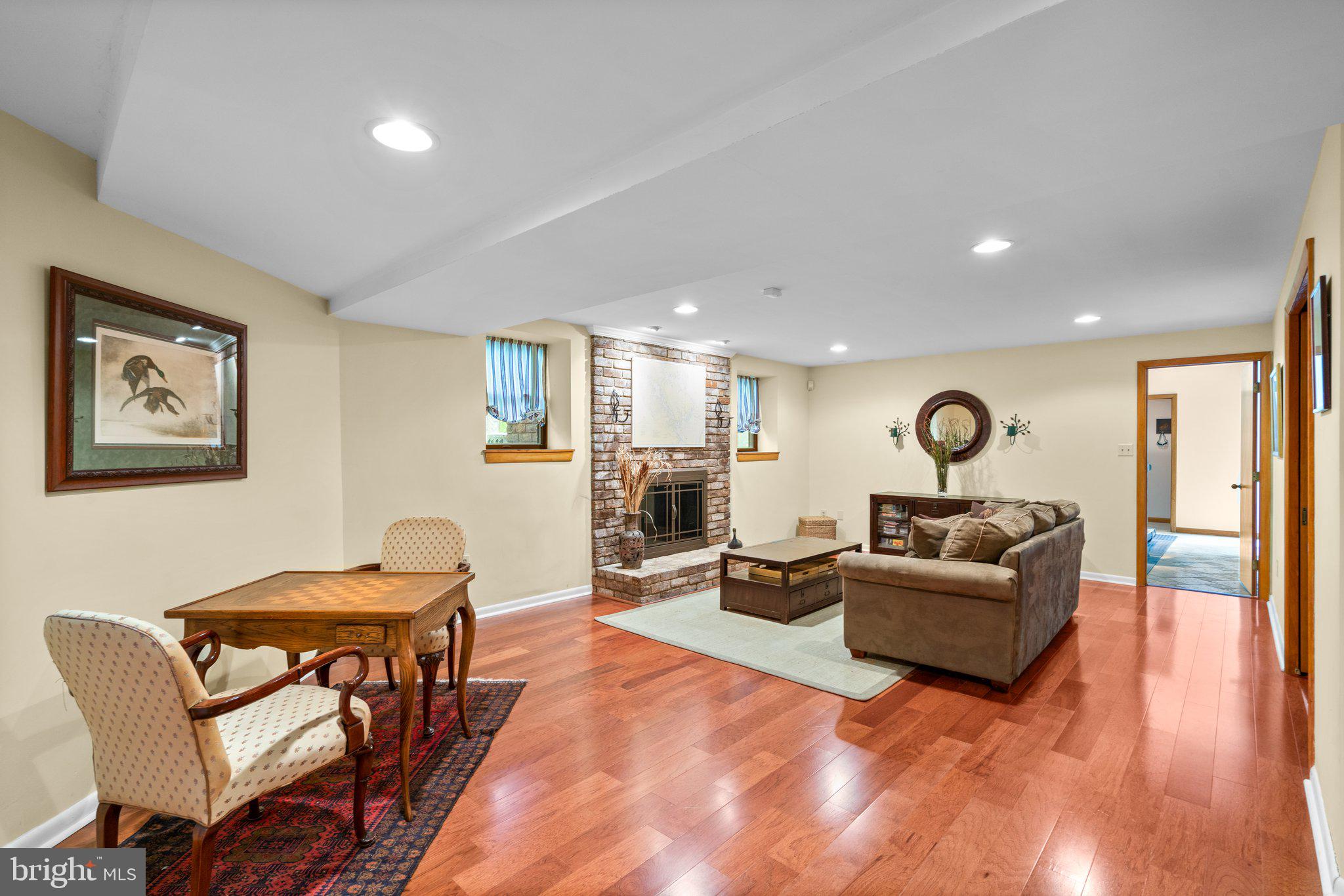 Real estate listing preview #47