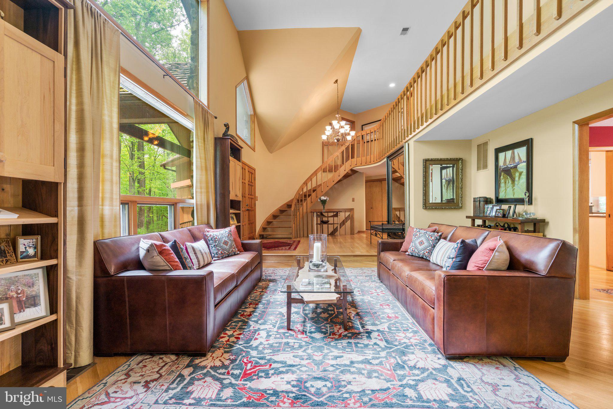 Real estate listing preview #14