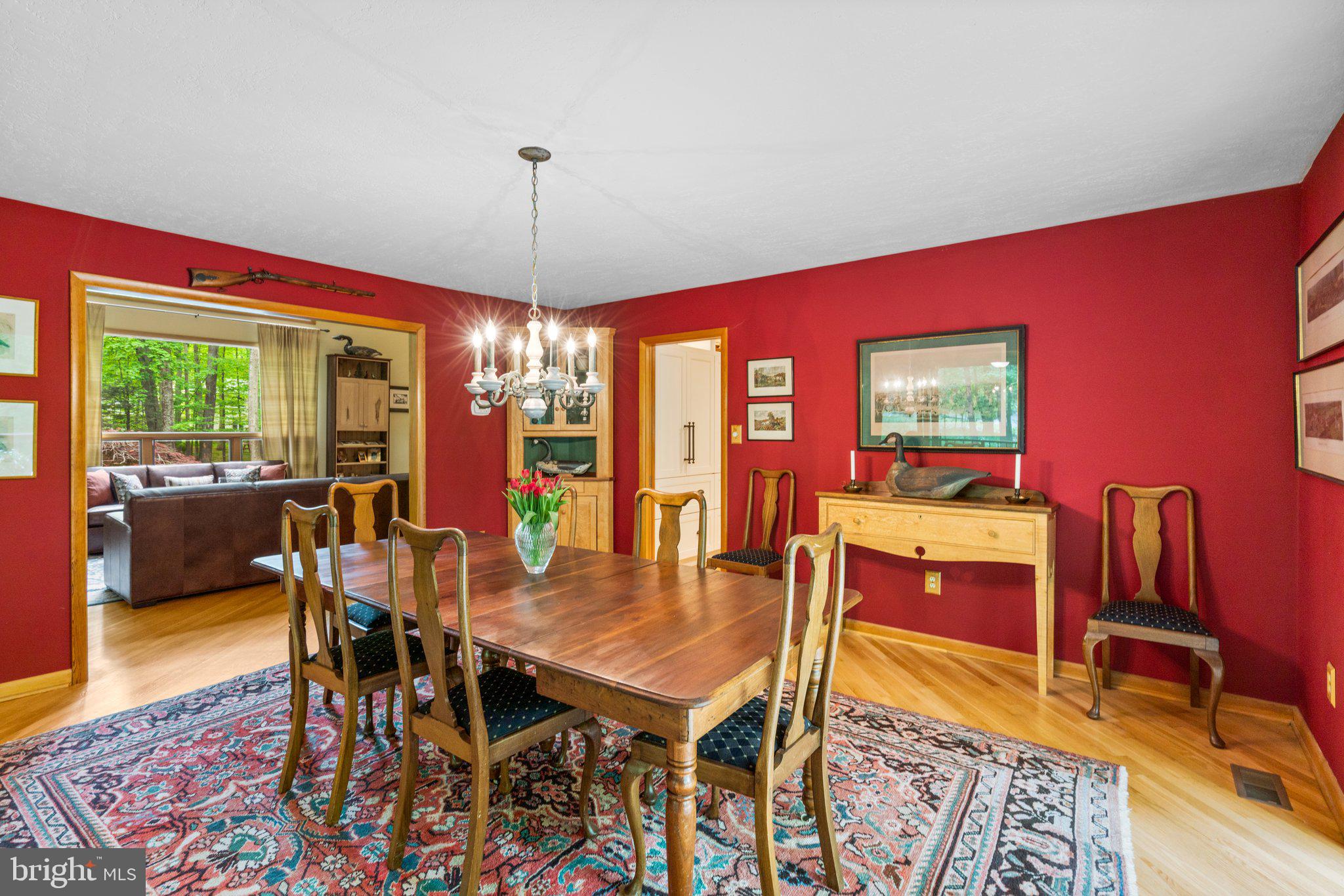 Real estate listing preview #18