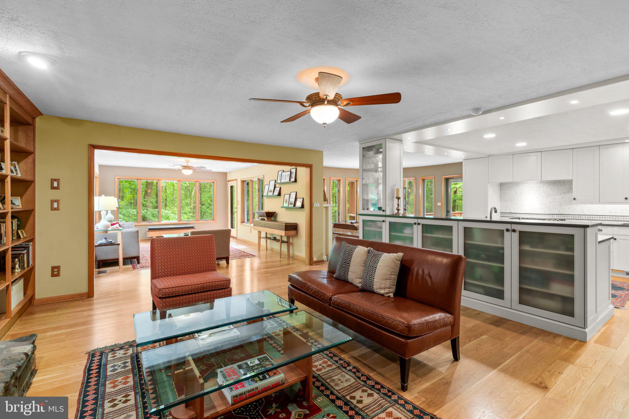 Real estate listing preview #25