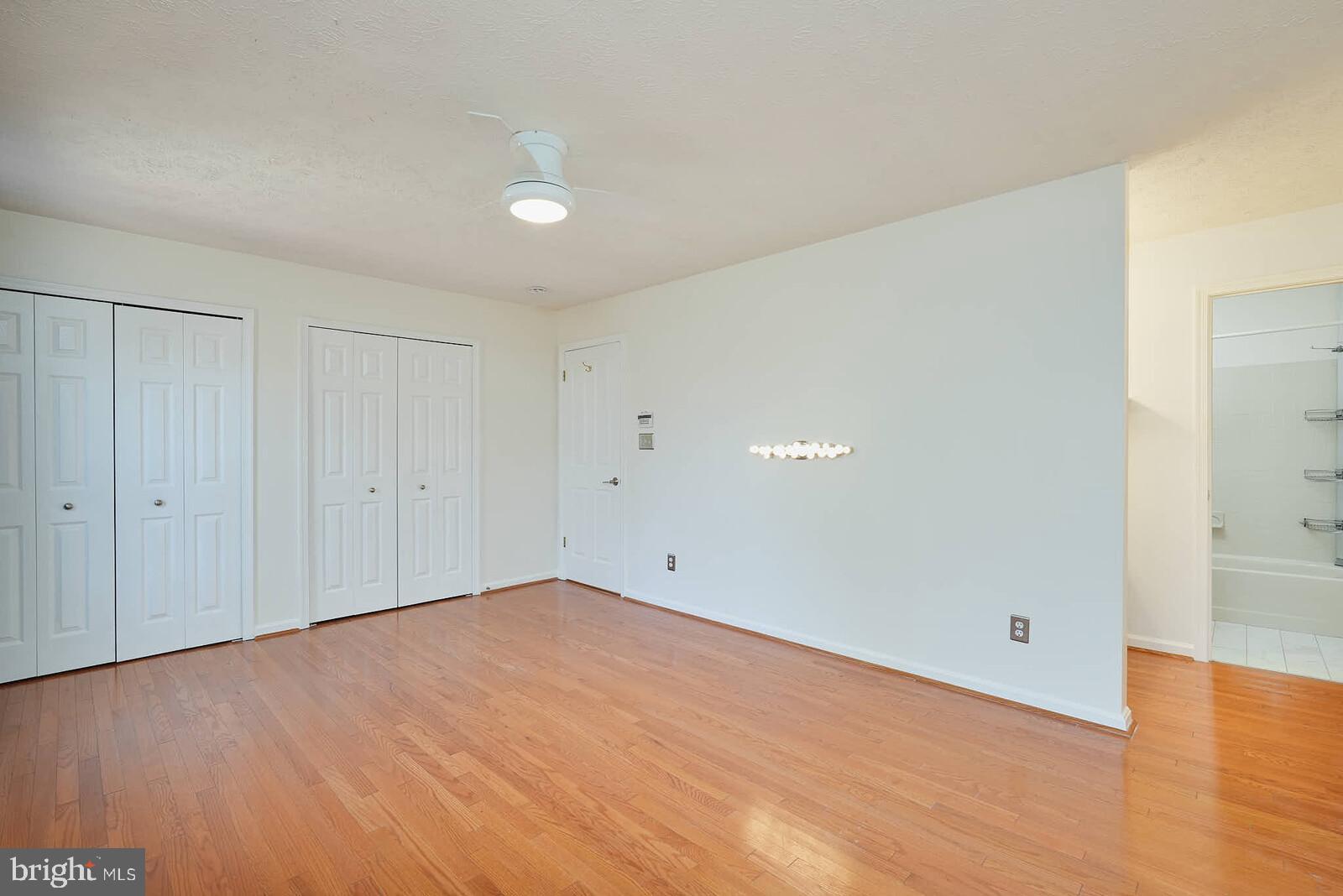 Real estate listing preview #32