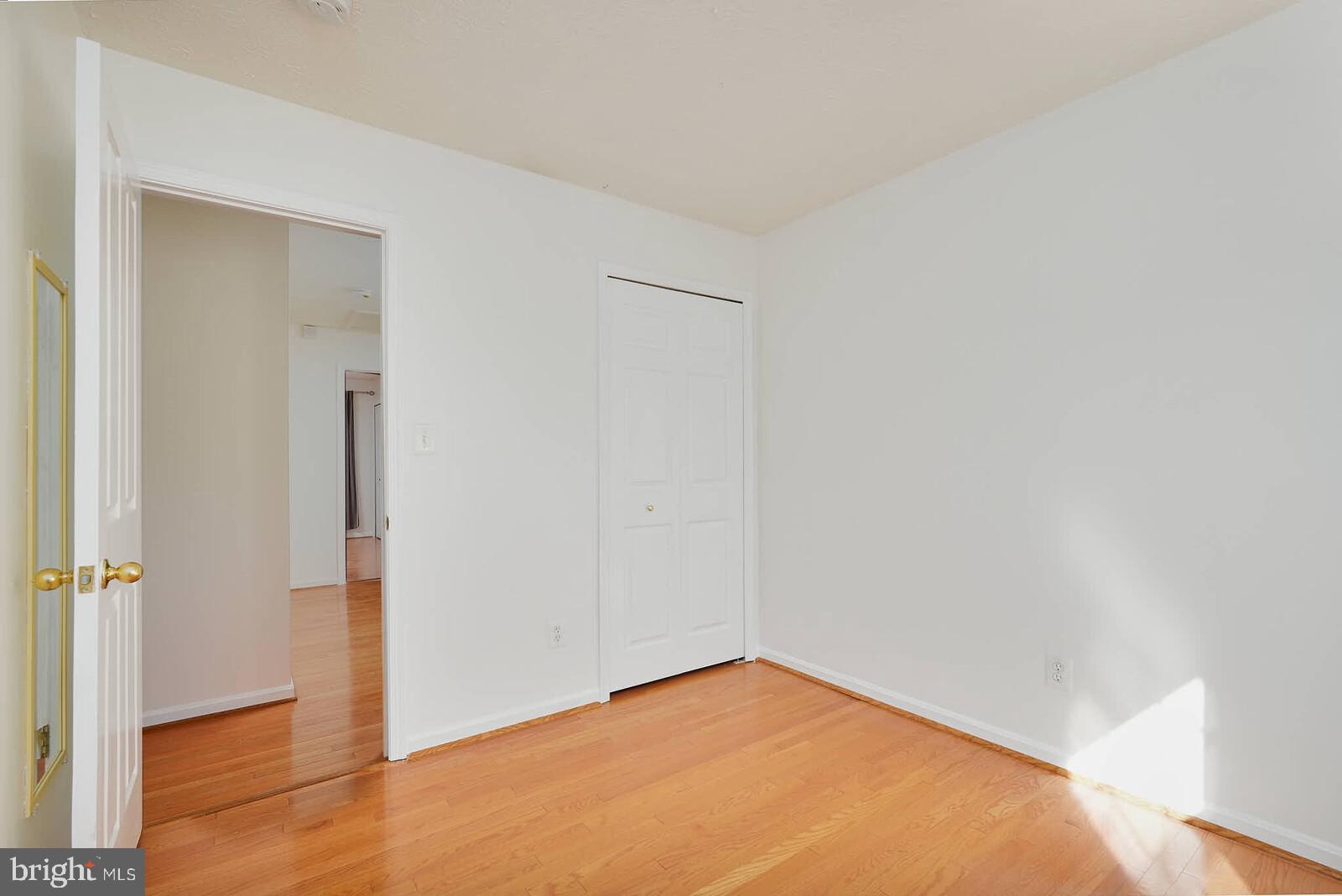 Real estate listing preview #37