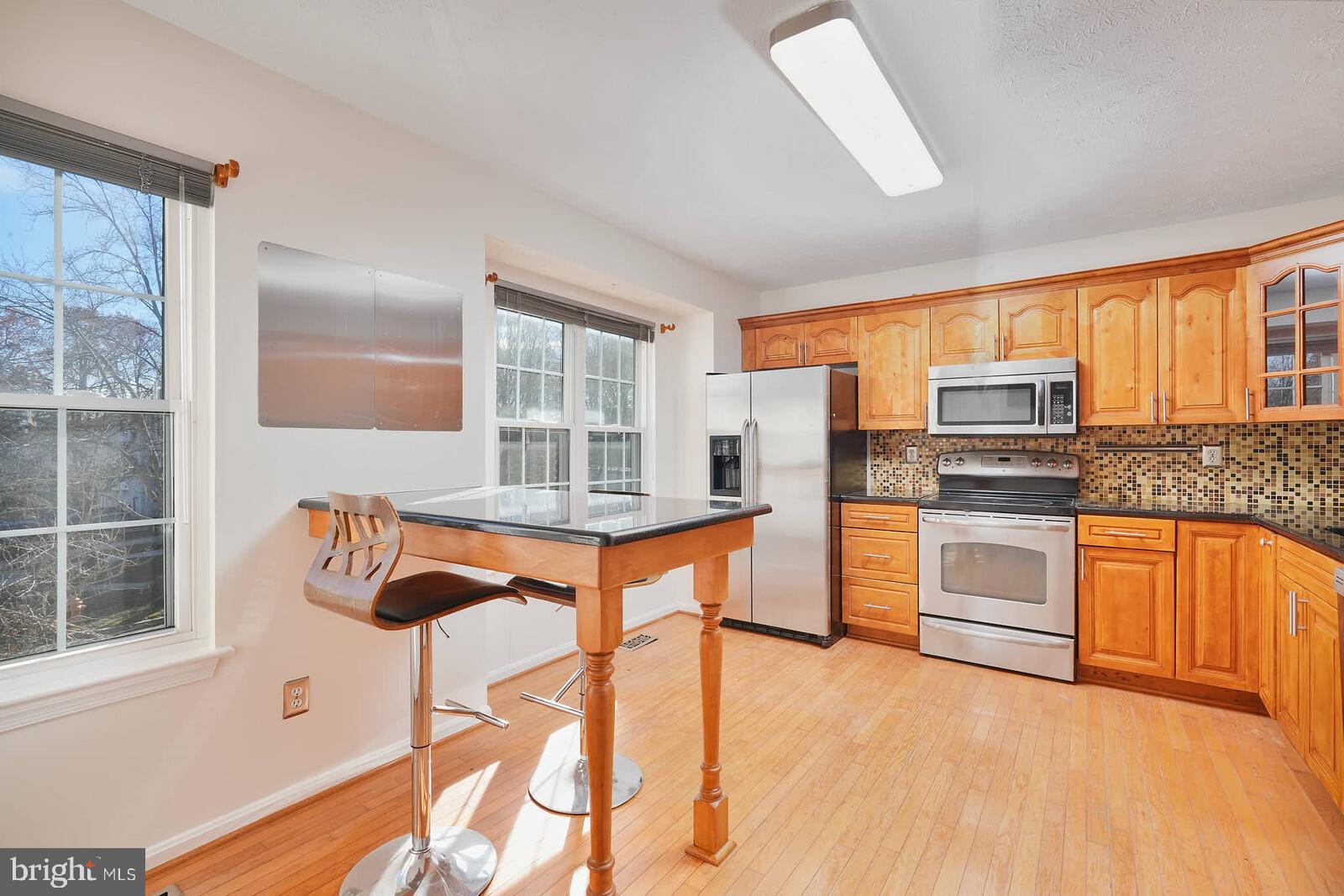 Real estate listing preview #23