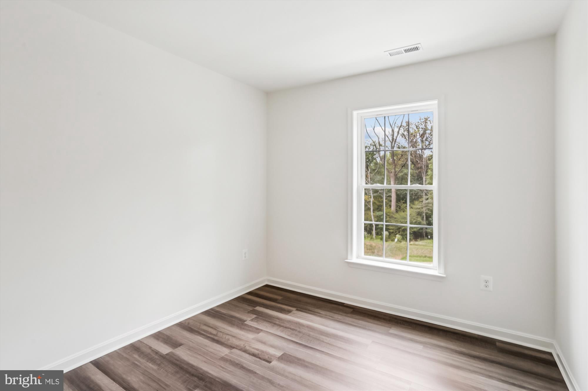 Real estate listing preview #28