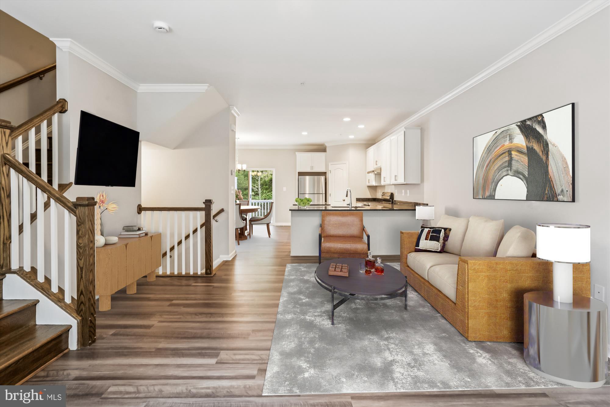 Real estate listing preview #2