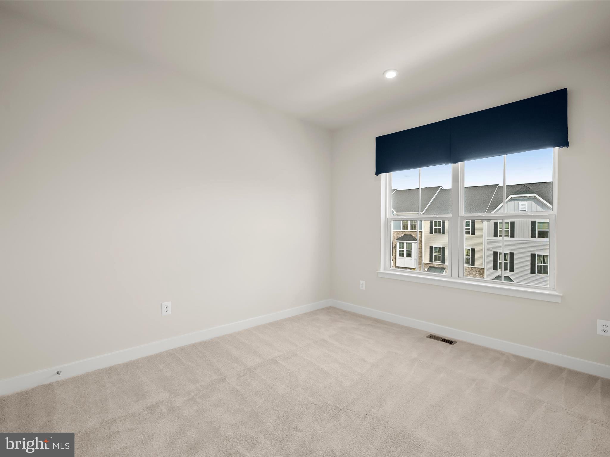 Real estate listing preview #21