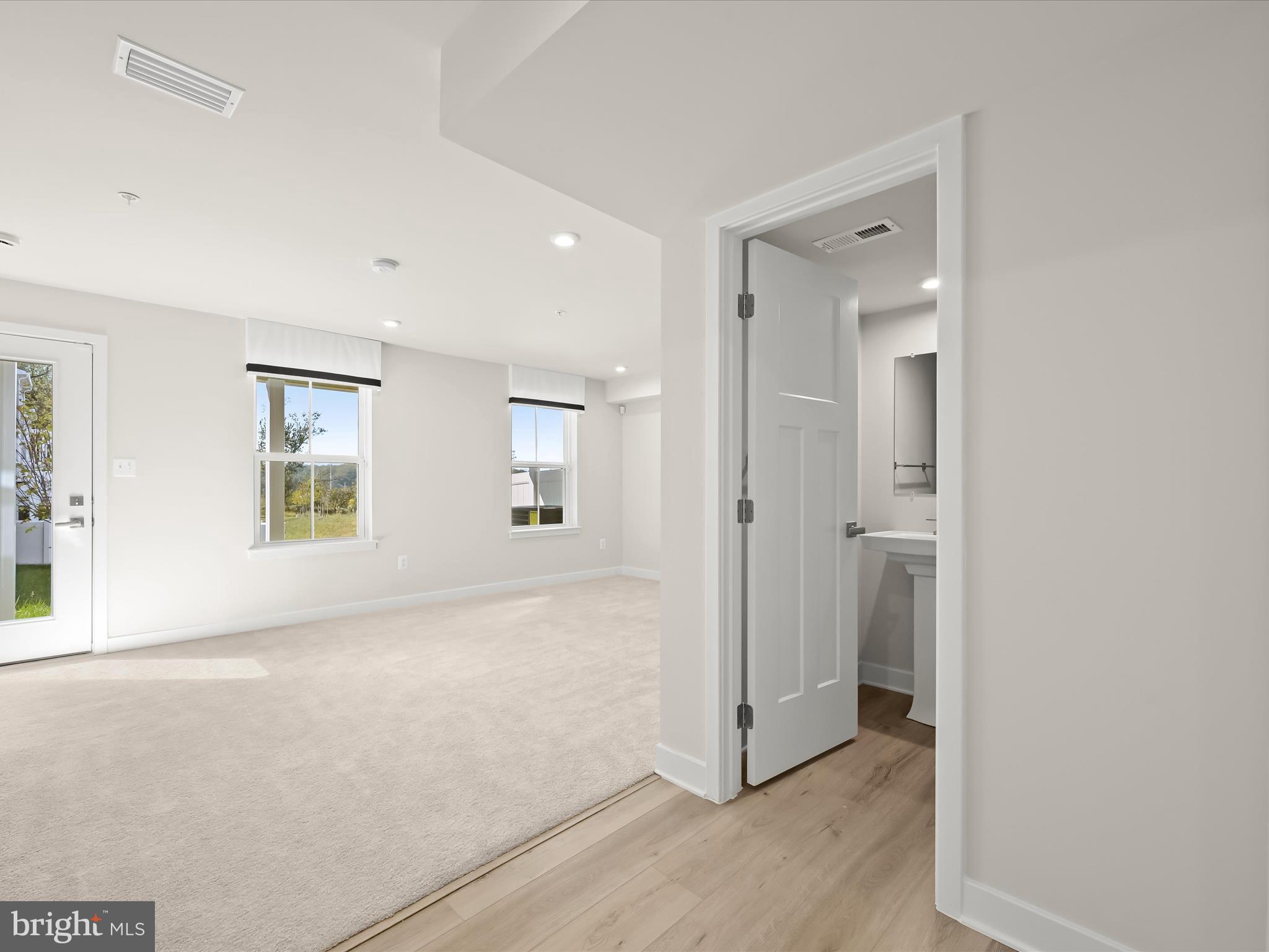 Real estate listing preview #30