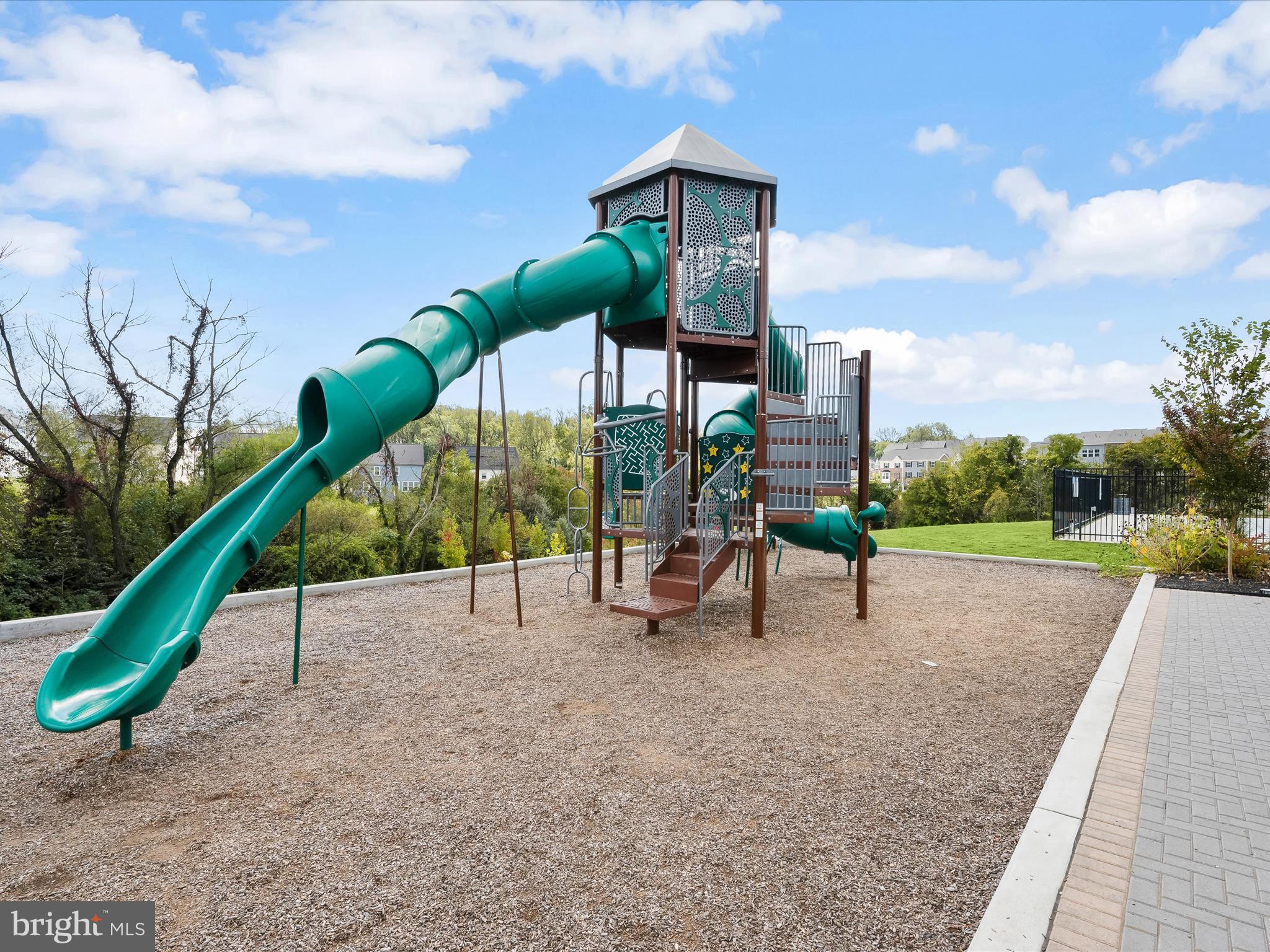 Real estate listing preview #43