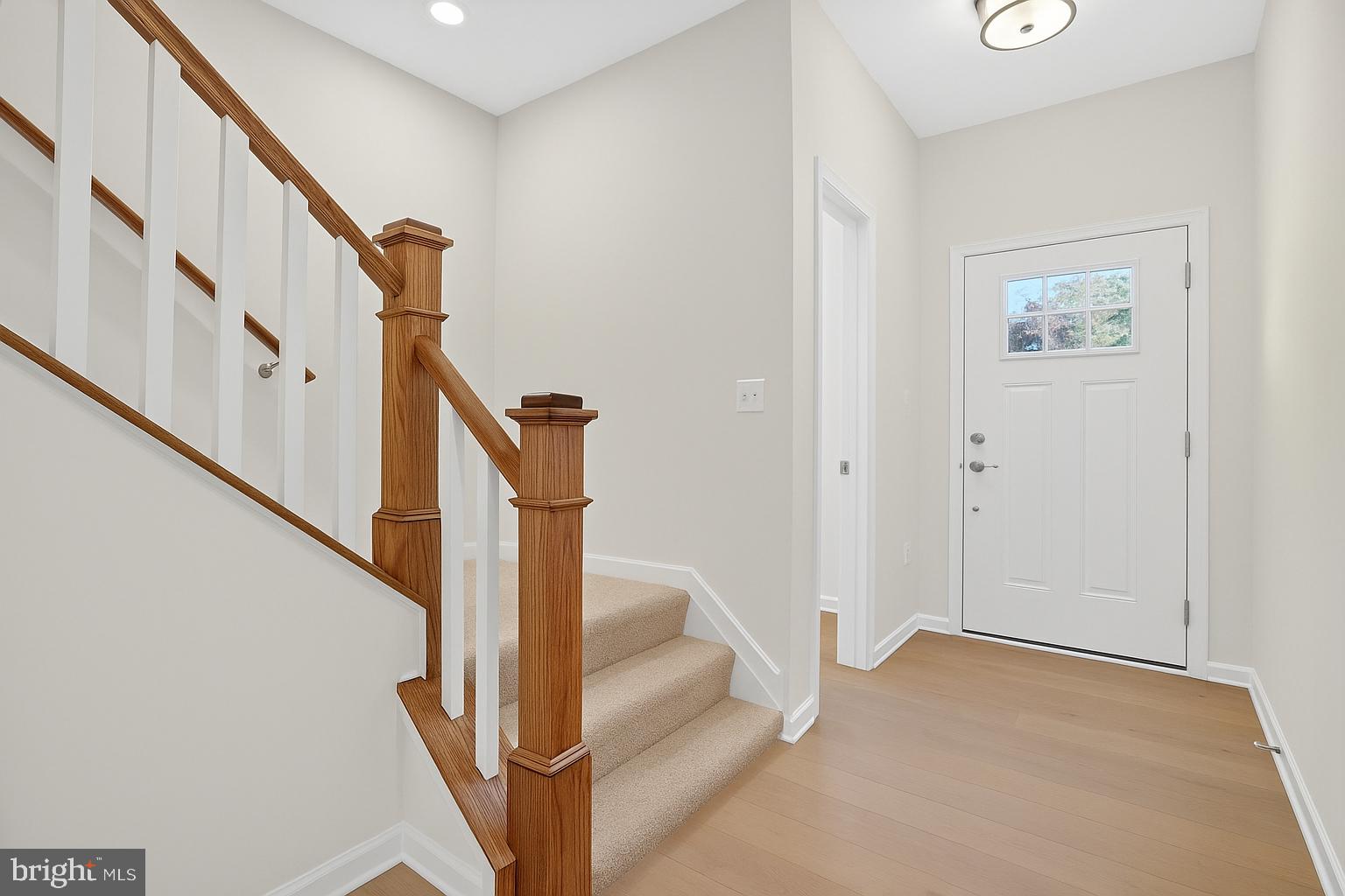 Real estate listing preview #18