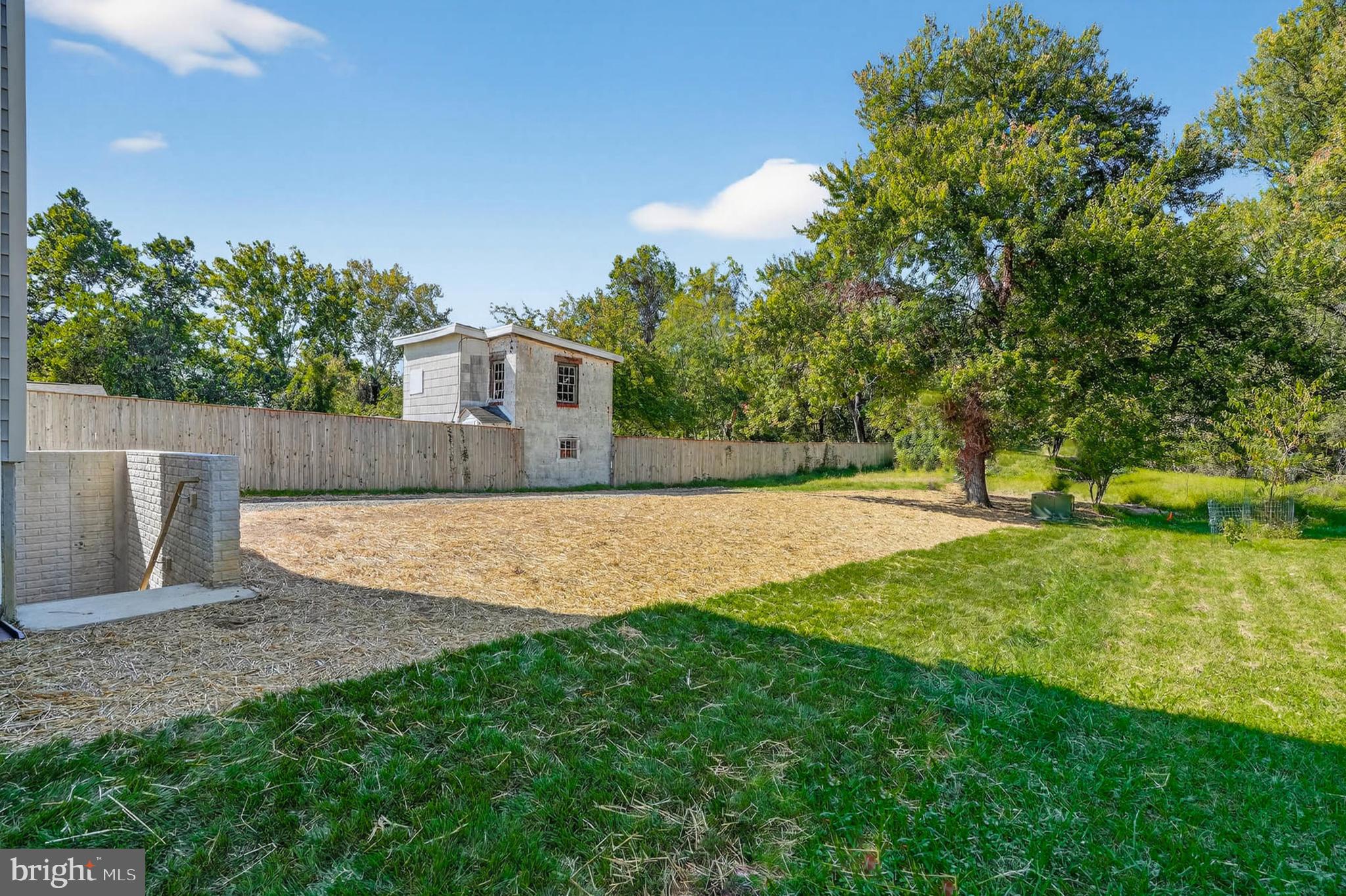 Real estate listing preview #33