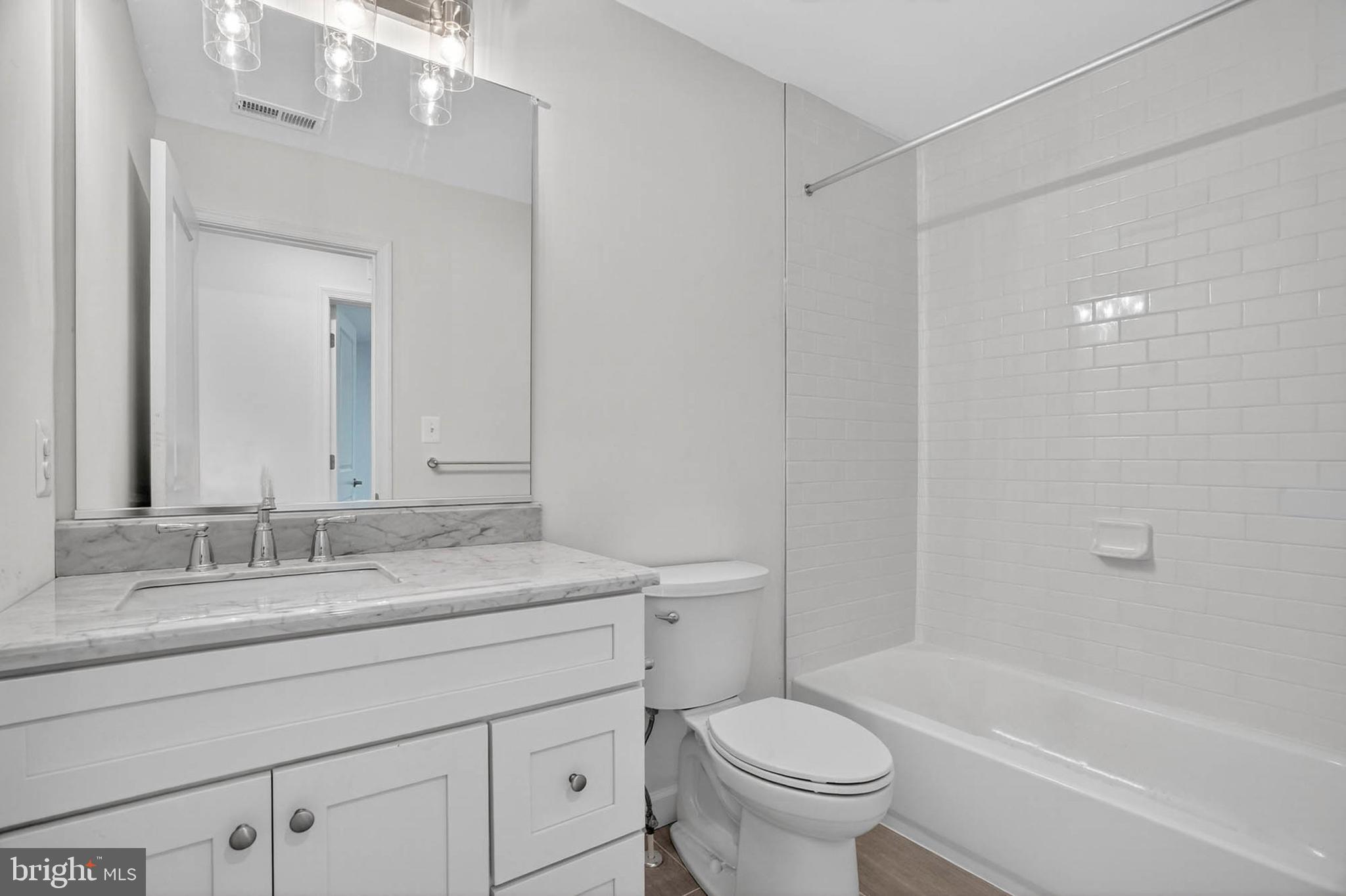 Real estate listing preview #30