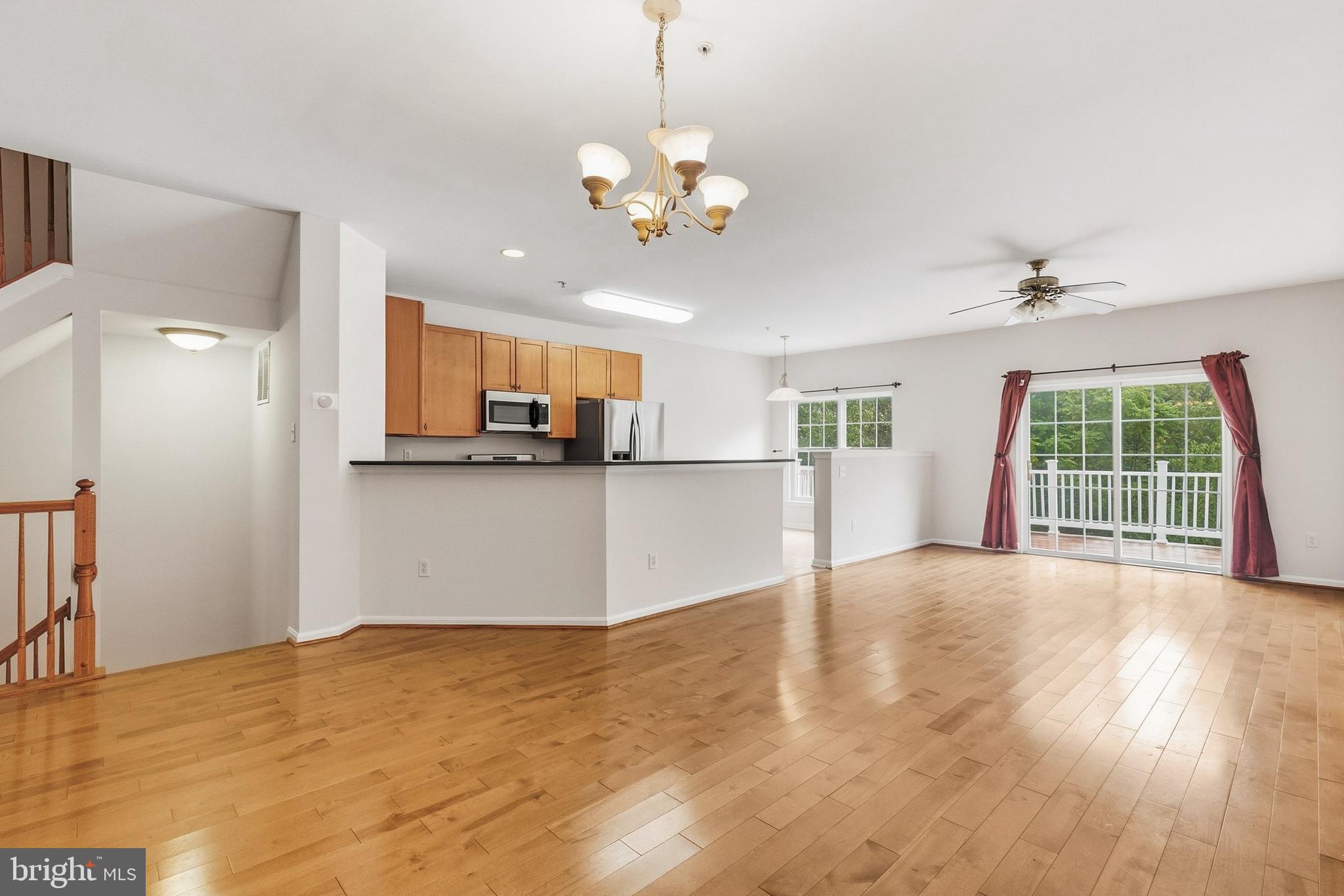 Real estate listing preview #10