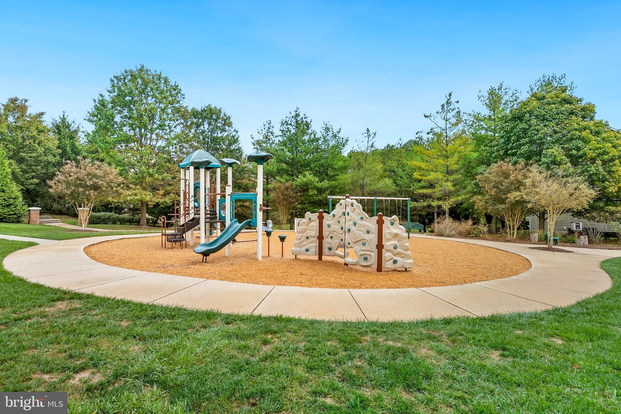 Real estate listing preview #50