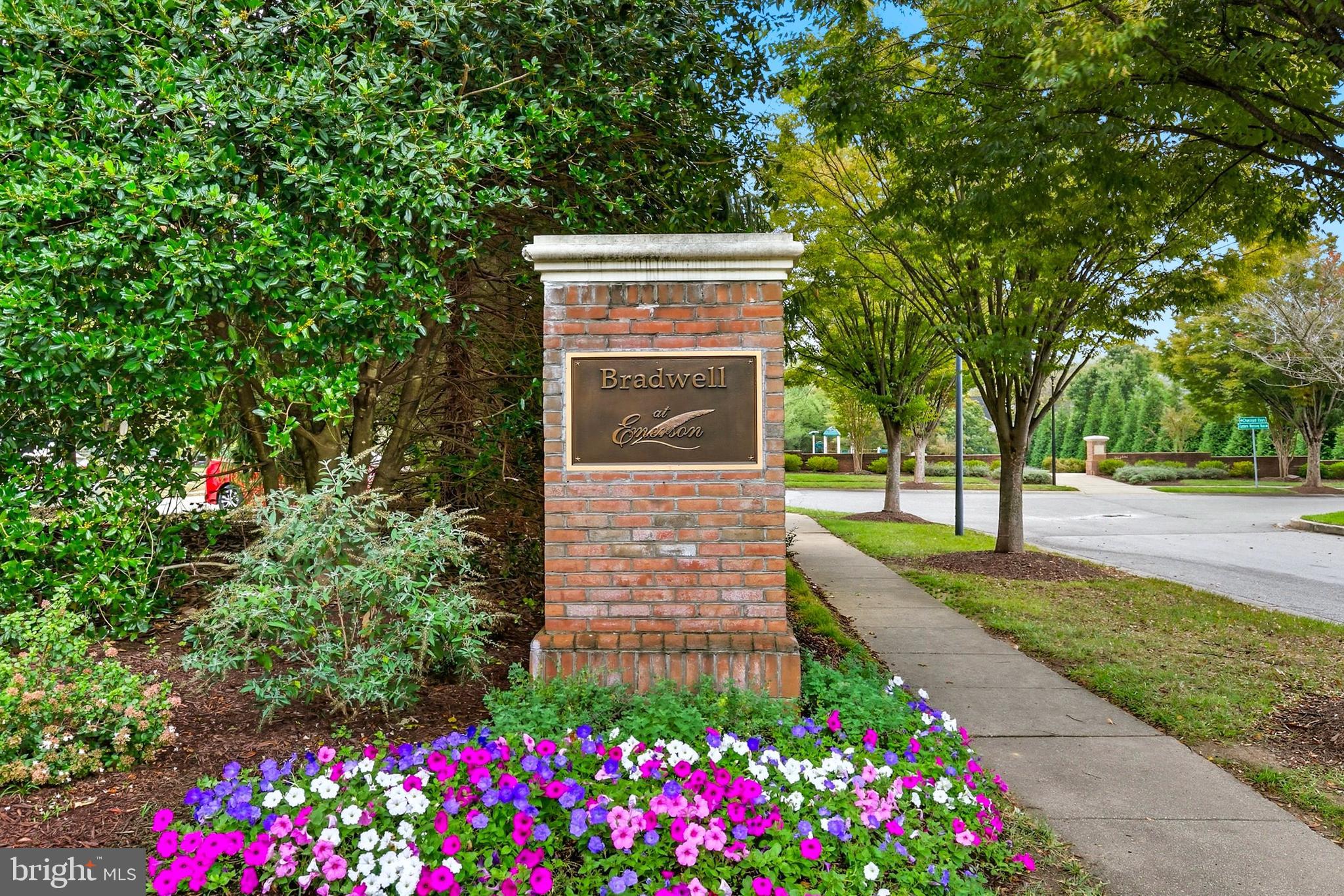 Real estate listing preview #48