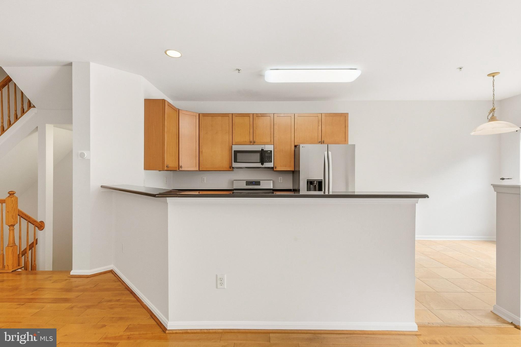 Real estate listing preview #13