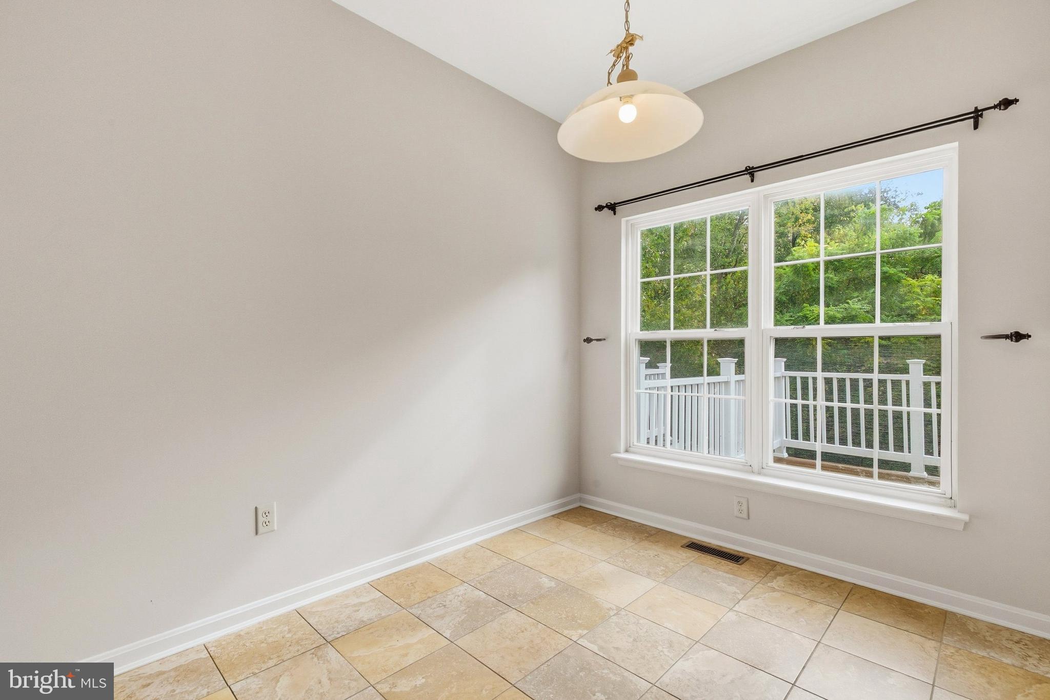 Real estate listing preview #21