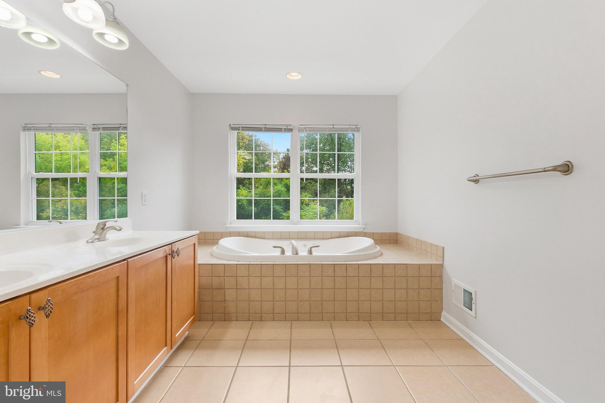 Real estate listing preview #36