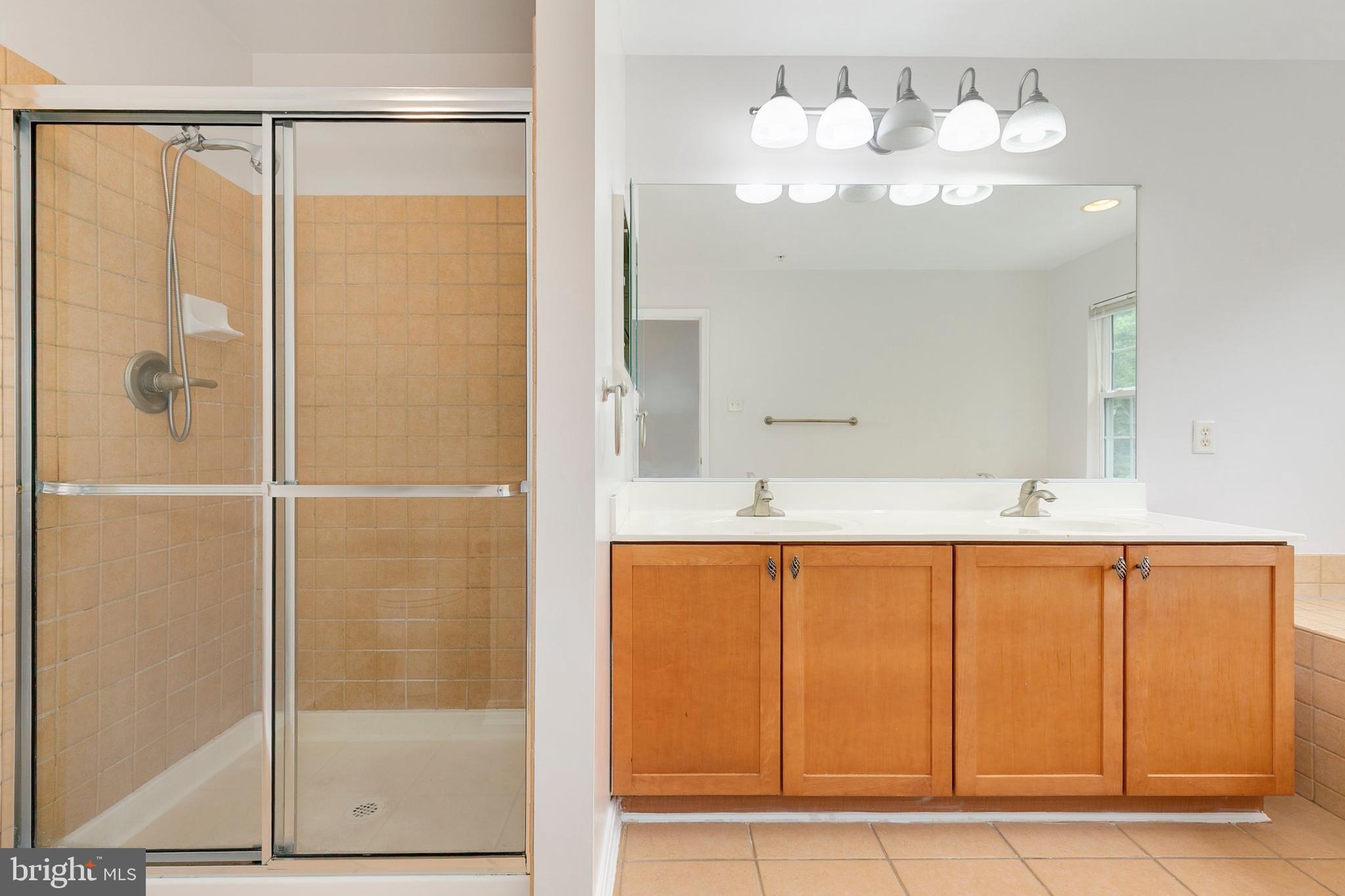 Real estate listing preview #37