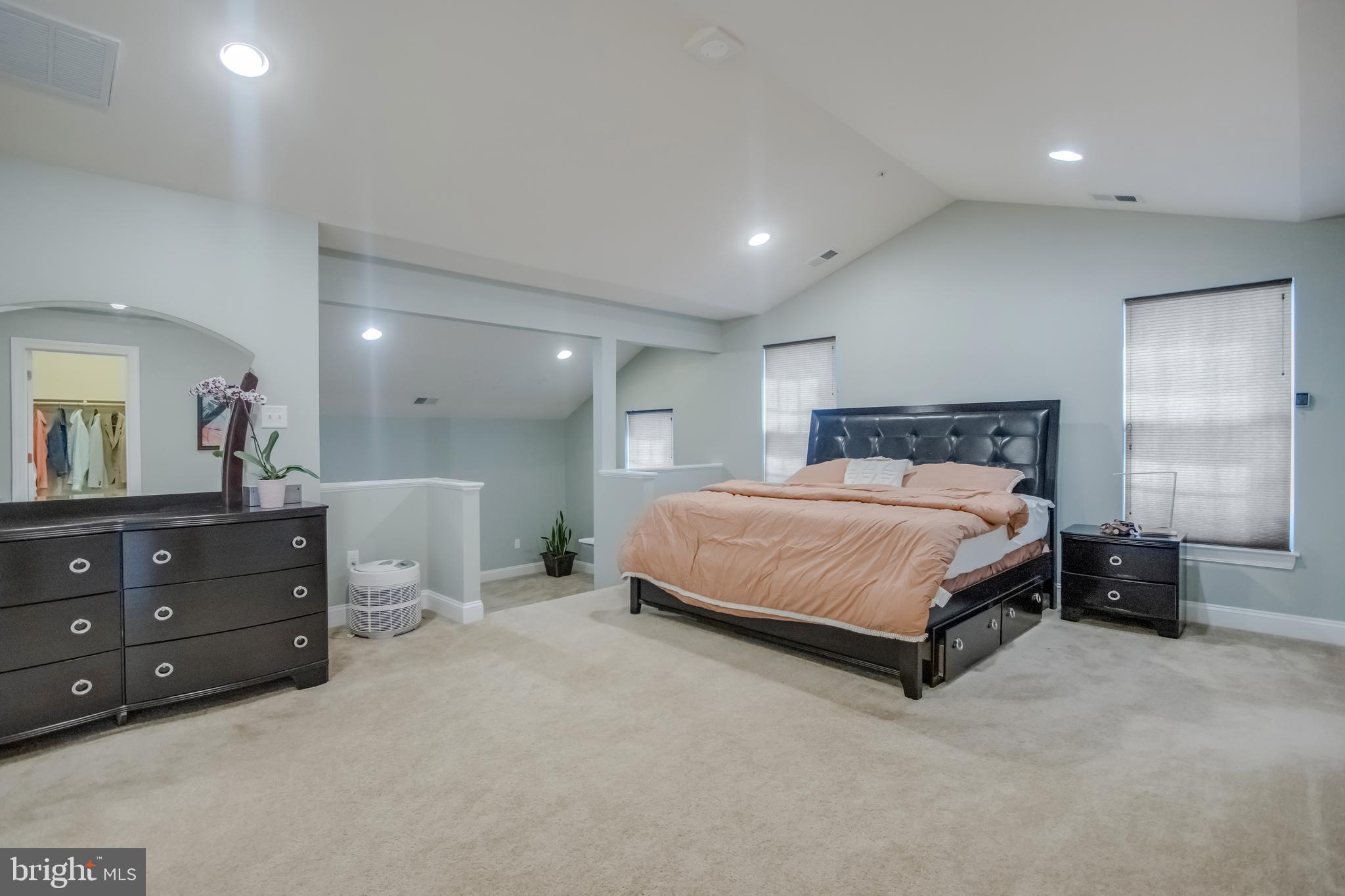 Real estate listing preview #39